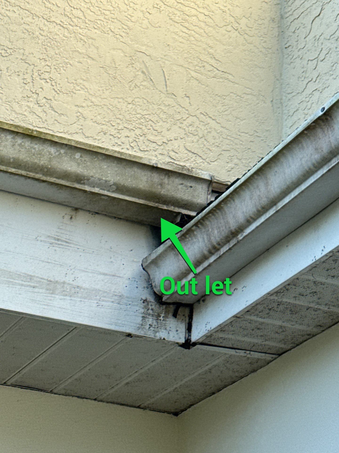 Clean and Repair Gutters in Osprey FL by Gutter Professors