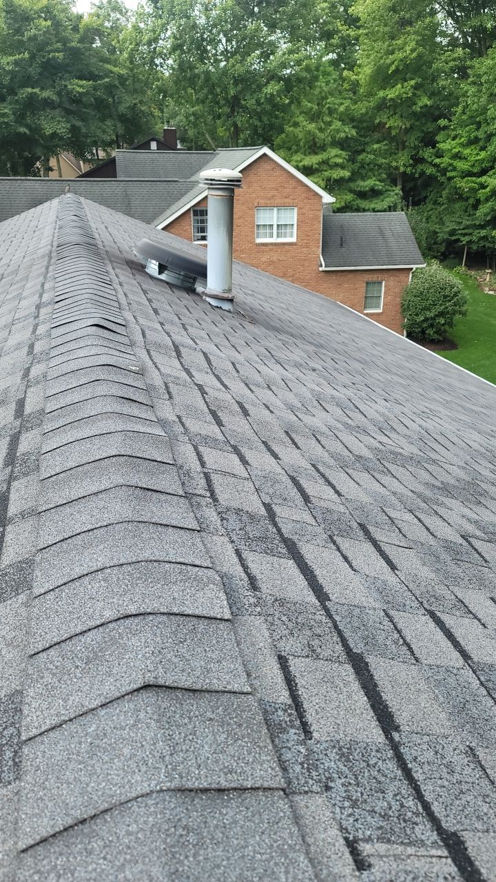 CERTAINTEED LANDMARK COLOR: PEWTER DRIP EDGE: WHITE by Eagle Eye Roofing