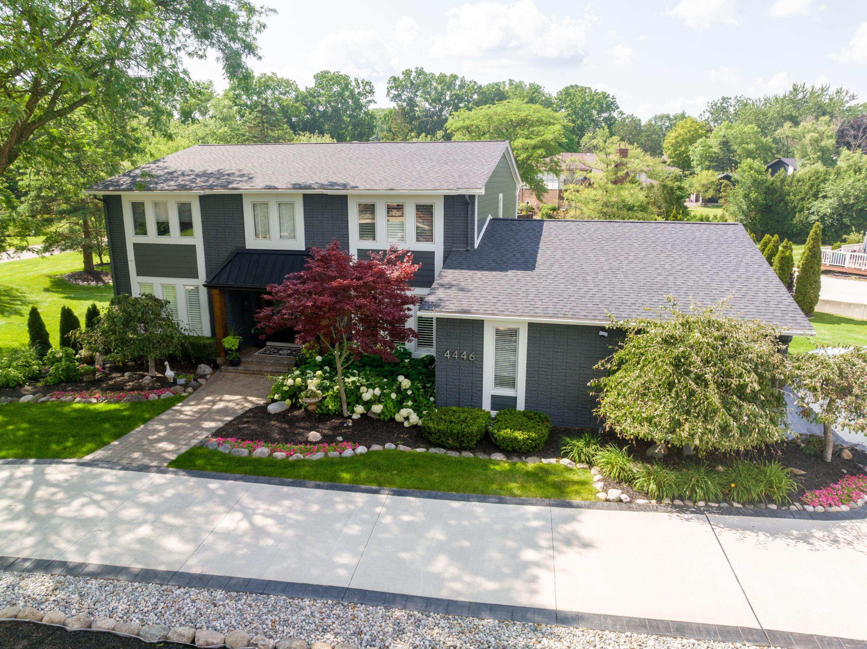 Siding Installation using James Hardie by Bloomfield Construction & Restoration