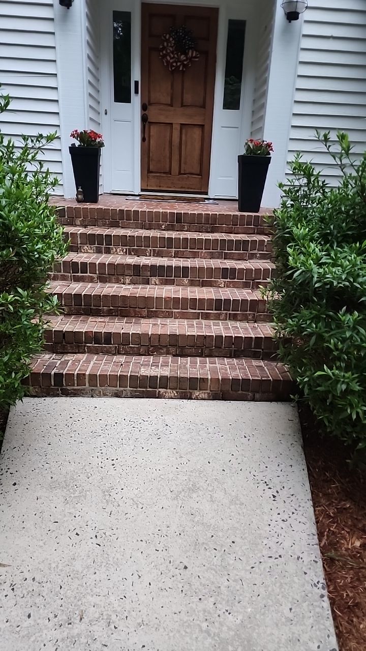 House Wash using cleaner by Power Wash Masters LLC
