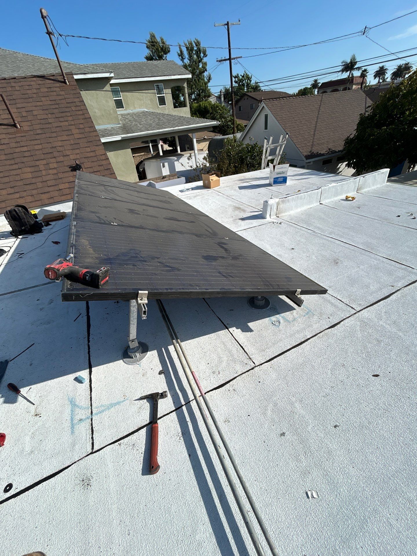 4055 Coolidge Ave by Solar Discovery