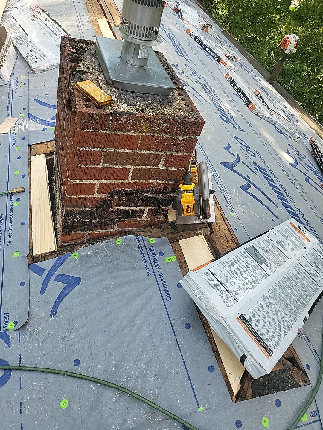 ATLAS PINNACLE COLOR: SUNSET by Eagle Eye Roofing