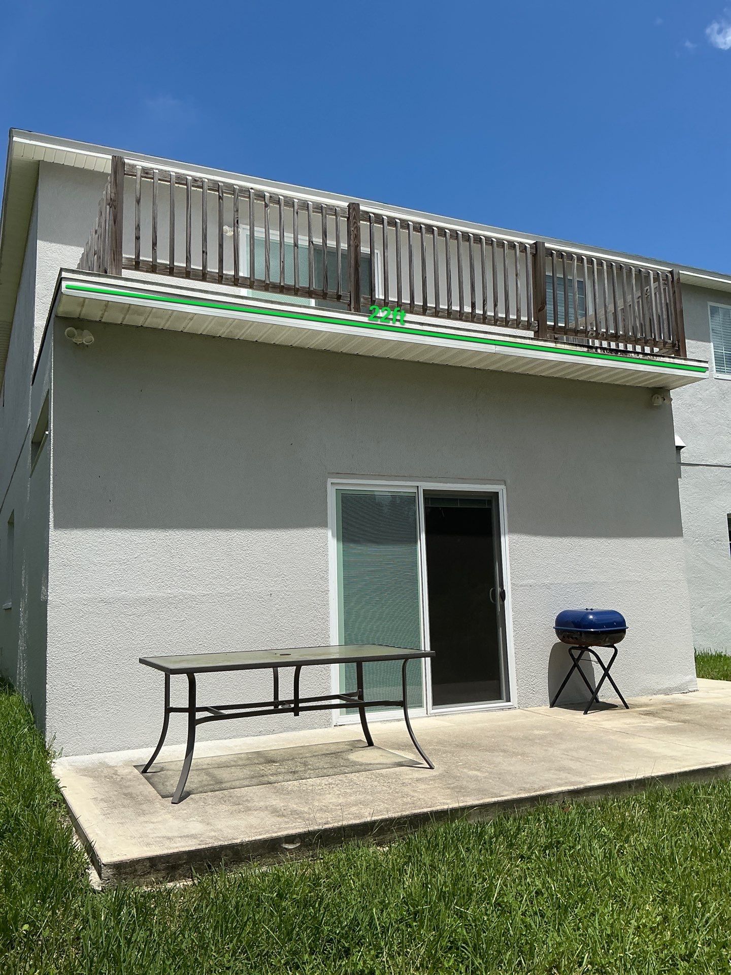 White 6-Inch Seamless Gutters Installation in Tampa FL by Gutter Professors
