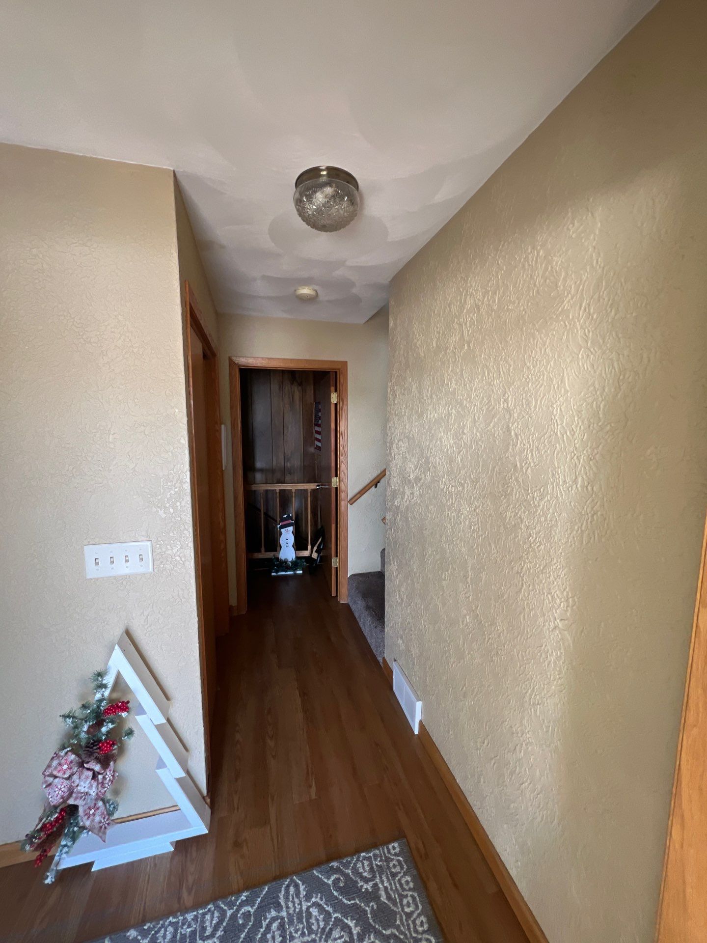 Interior Repaint & Refresh by Grandview Painting