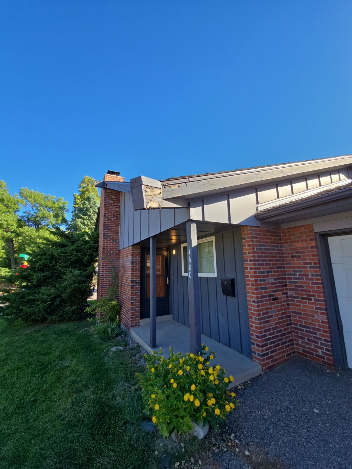 Restoring Beauty: Casa Blanca Makeover for This Duplex by J&M Painting LLC