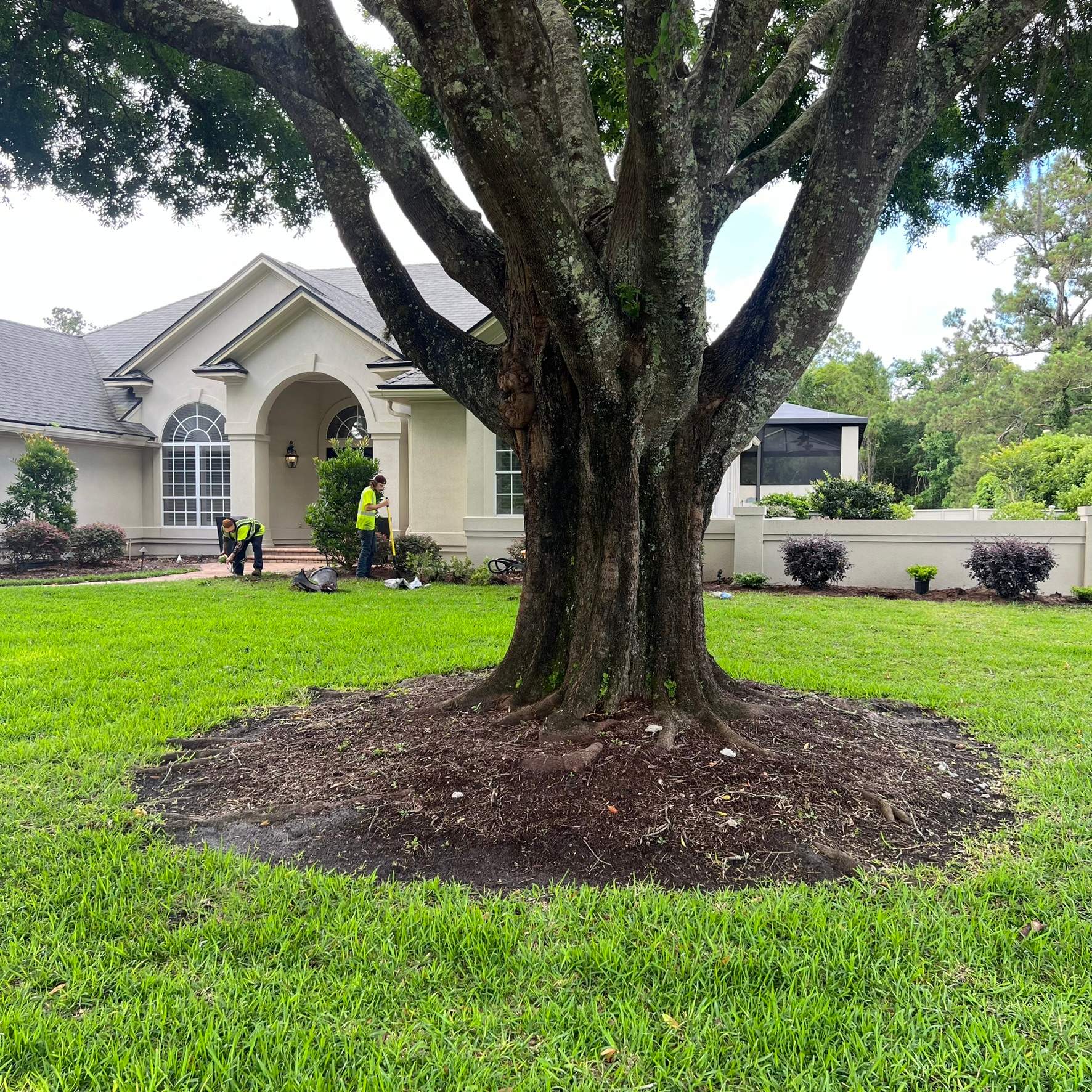 Plant & Mulch Installation | Deerwood Country Club by ProGreen Services