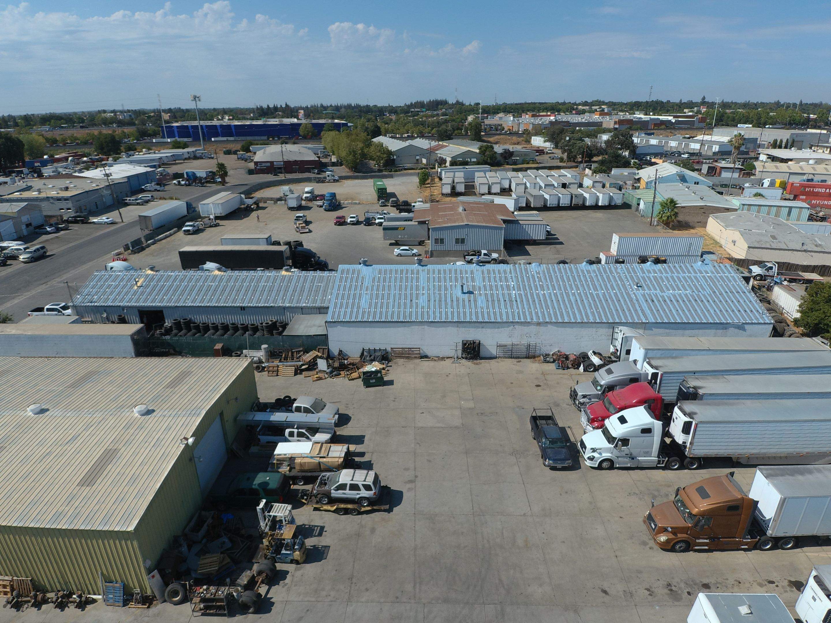 MR Roofing system using Conklin Benchmark/PUMA XL fabric and coating by Straight Edge Roofing Inc