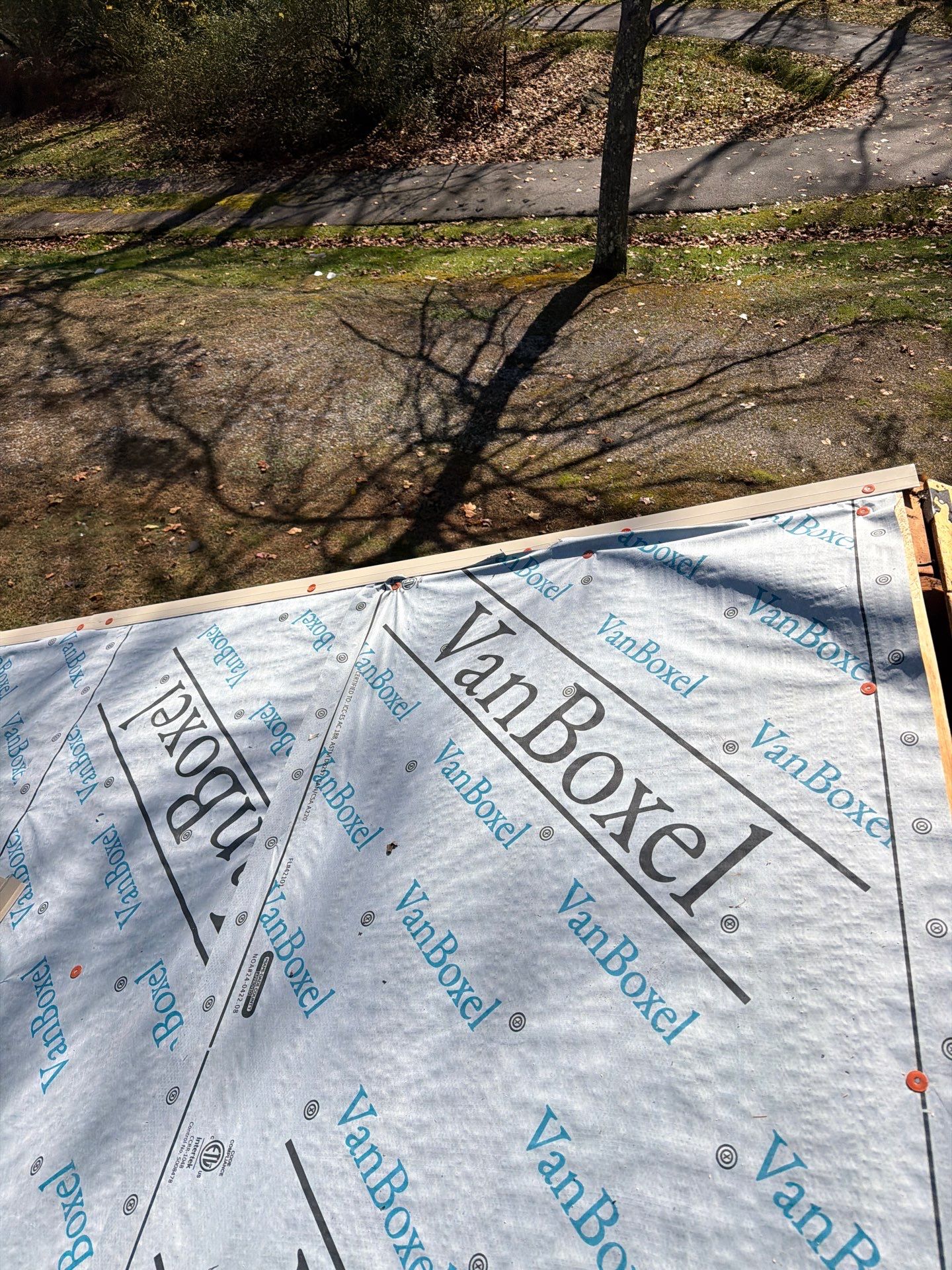 Garage Roof Installation using GAF Timberline HDZ Shakewood by Rainstoppers Roofing