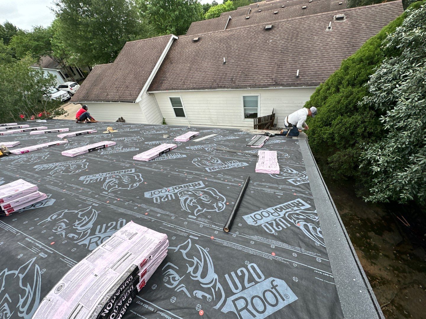 Residential Roofing Installation using Owen's Corning Duration (Lifetime) Shingles by Roof Repair Company