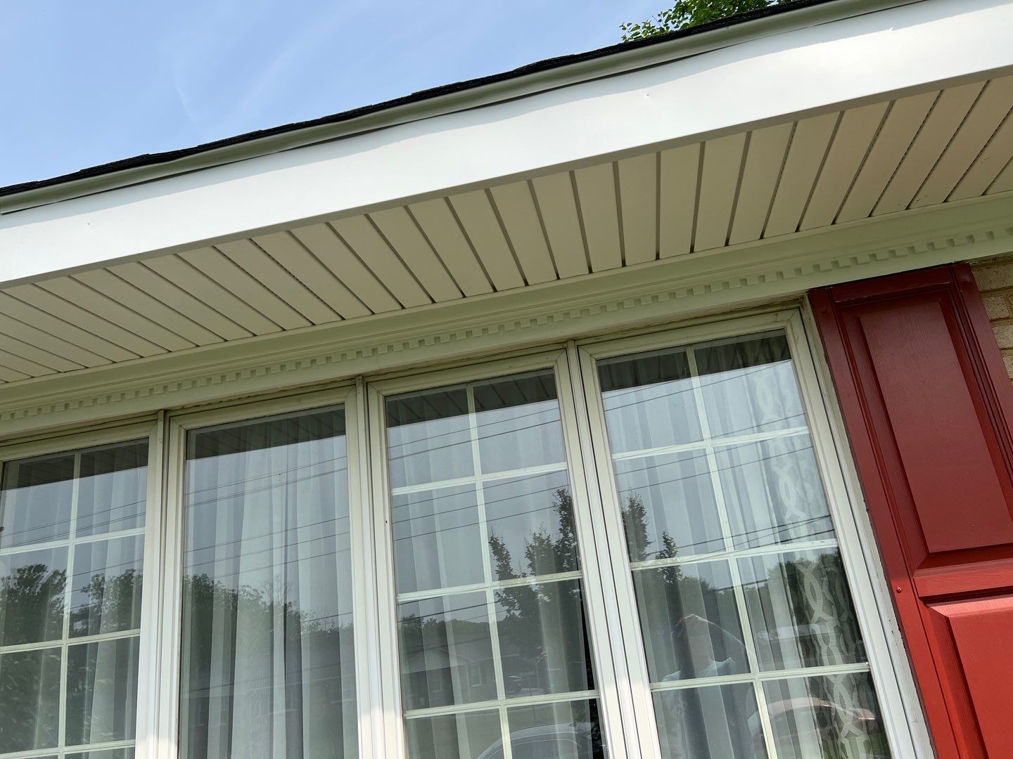 Manassas: CertainTeed Landmark Pro Designer Shingles in Max Def Moire Black by RM Banning, Inc.