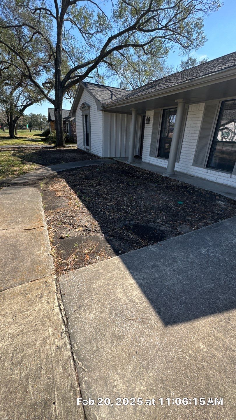 🌿 Jackie’s Outdoor Transformation — Drainage, Flagstone & Full Restoration by Texas Urban Elements