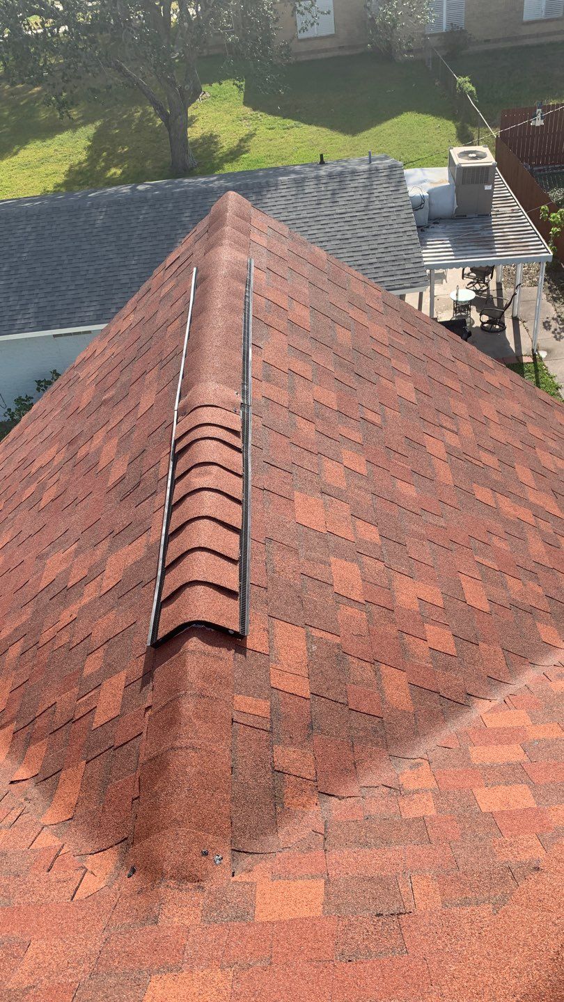 Sinton ShowStopper by Bayfront Roofing and Construction