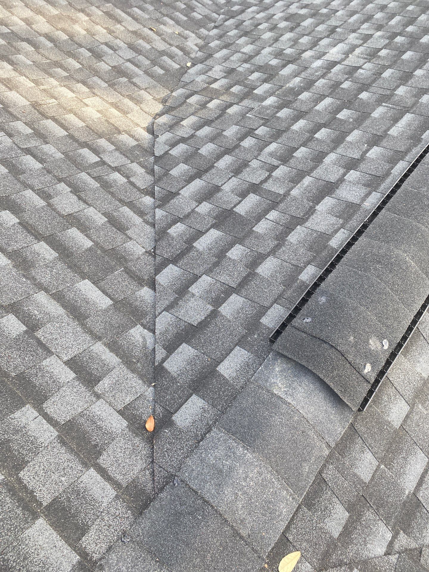 GAF UHDZ - Charcoal by Linta Roofing