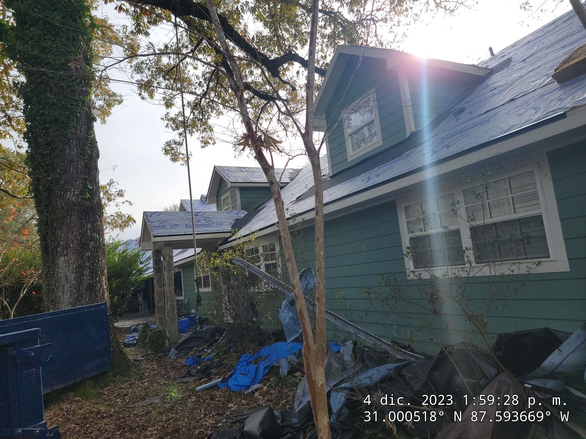 Jaye by IAM Roofing LLC