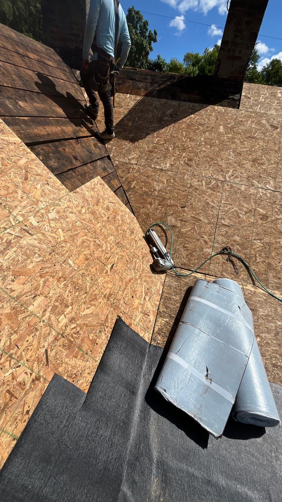 Residential Roofing Installation using GAF Timberline HDZ Weathered Wood by Rainstoppers Roofing