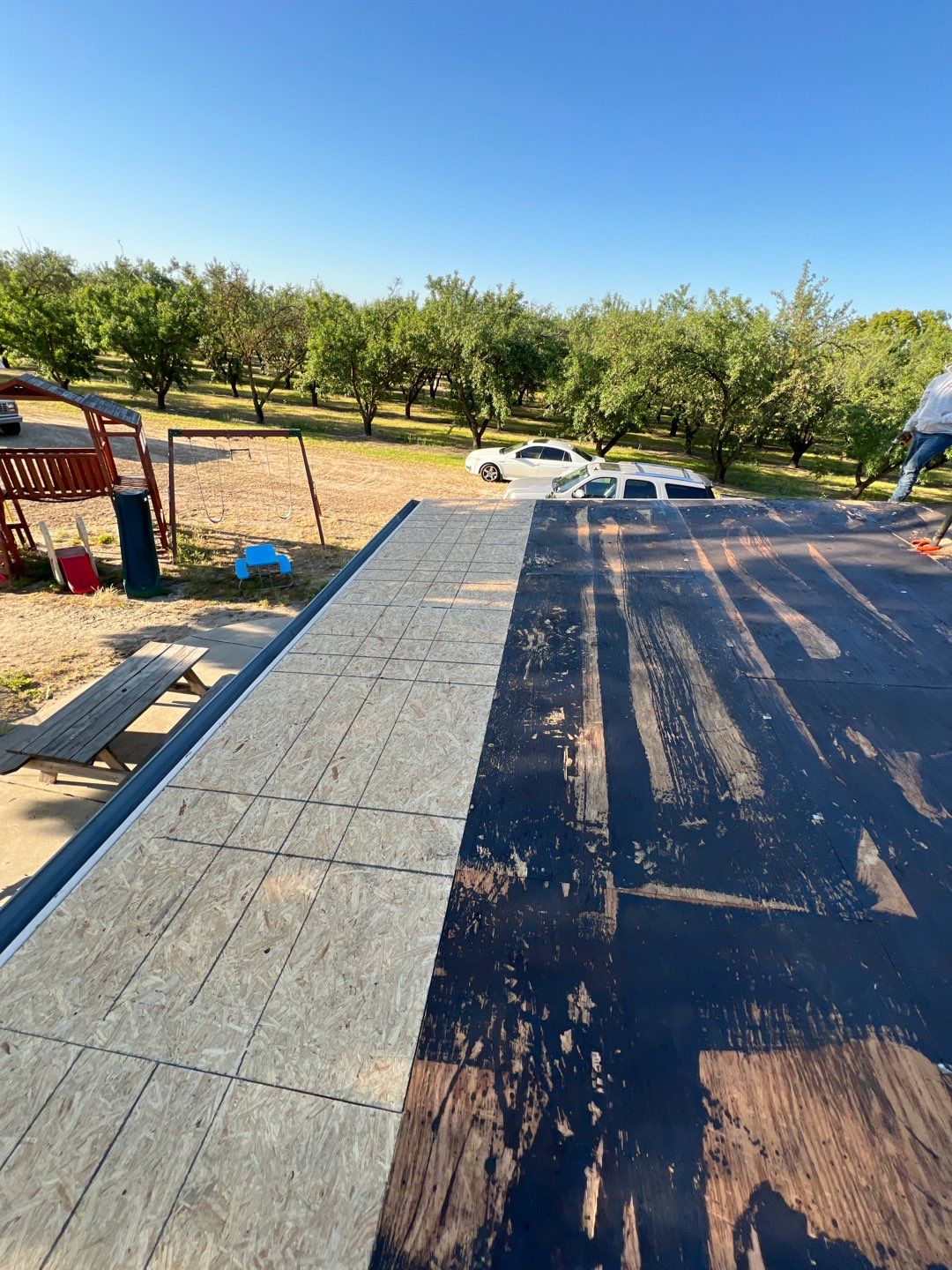 GAF Timberline HDZ-RS shingle project by Straight Edge Roofing Inc