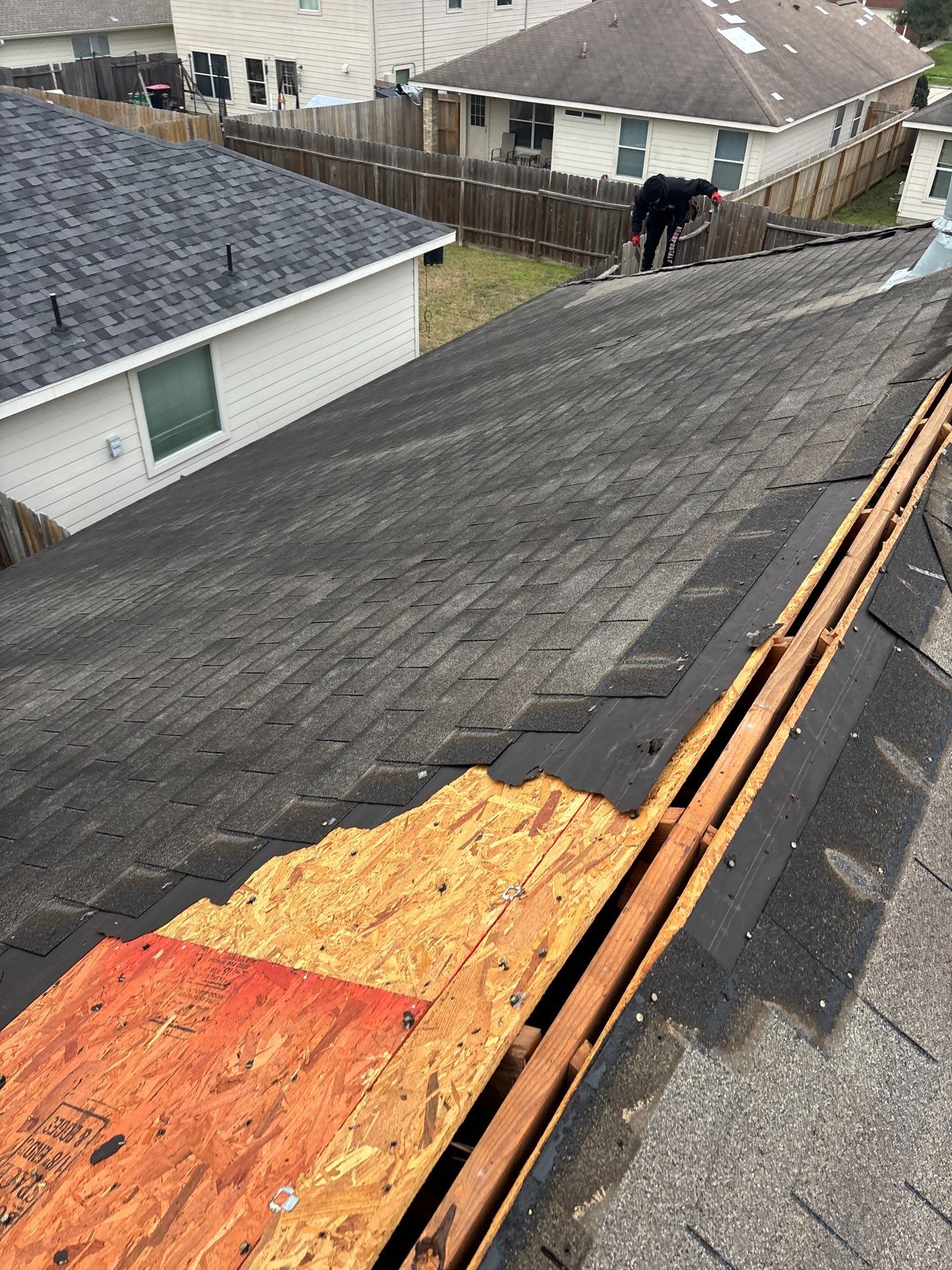 Roof Replacement Tomball by Roof Repair Company