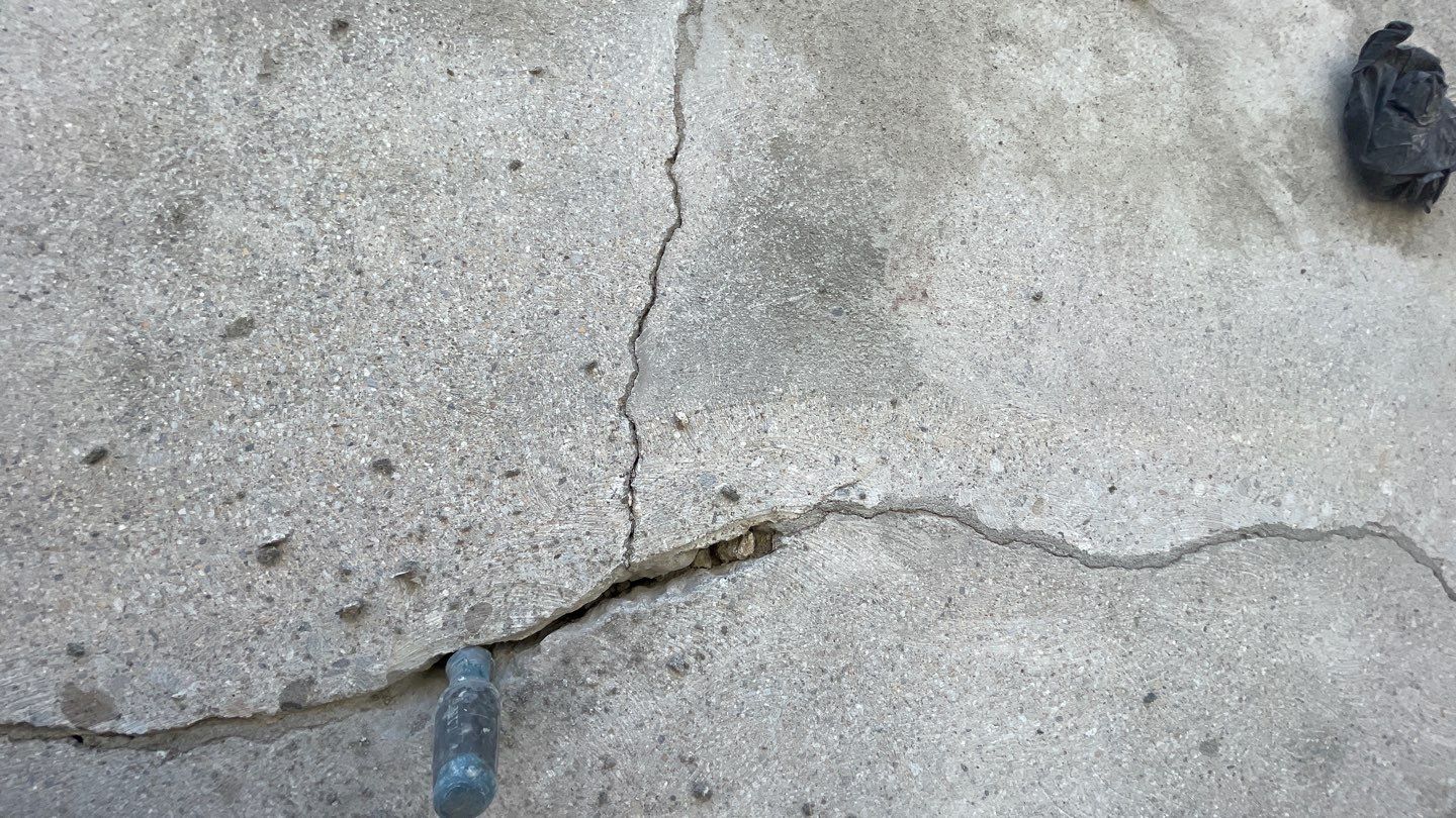 Patio Transformation using Echo 1/4" Chip by Croc Coatings, LLC