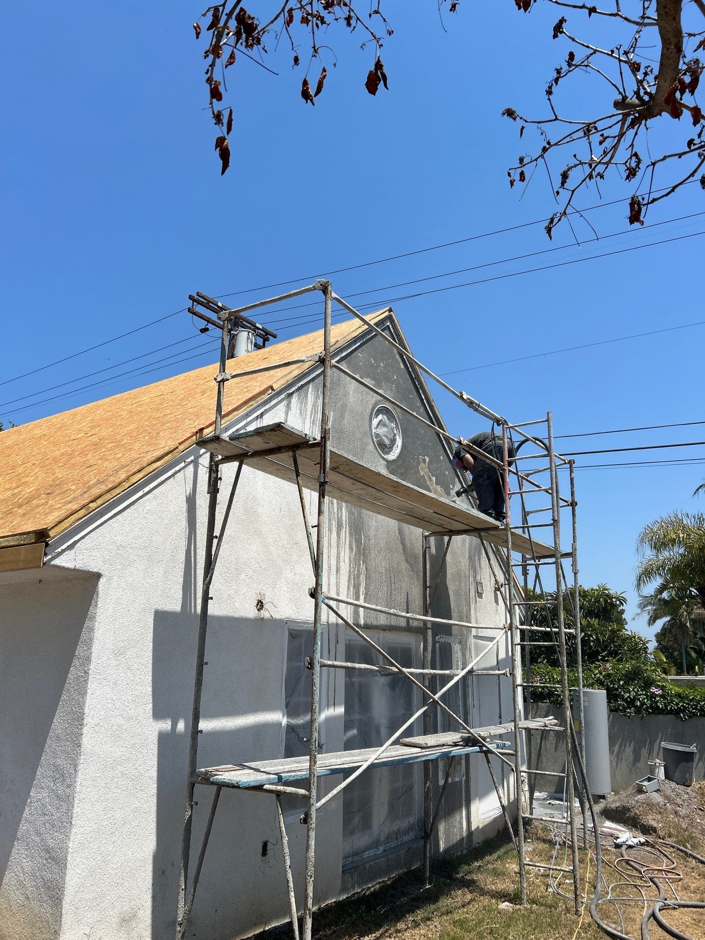 Stucco Dustless Sandblasting In Los Angeles, CA by La Power Washing Inc
