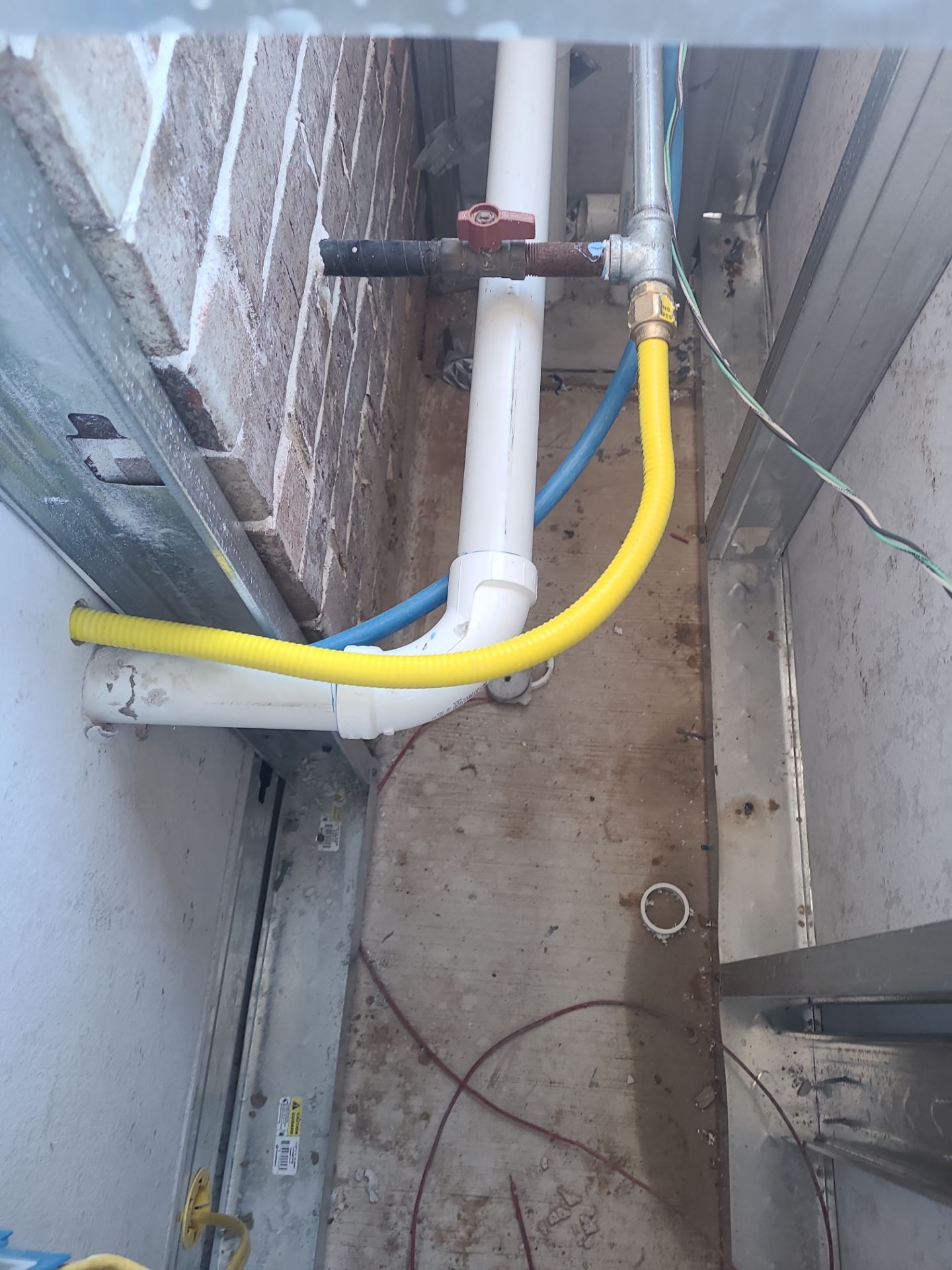 Summer Kitchen in Fulshear by SophAlx LLC