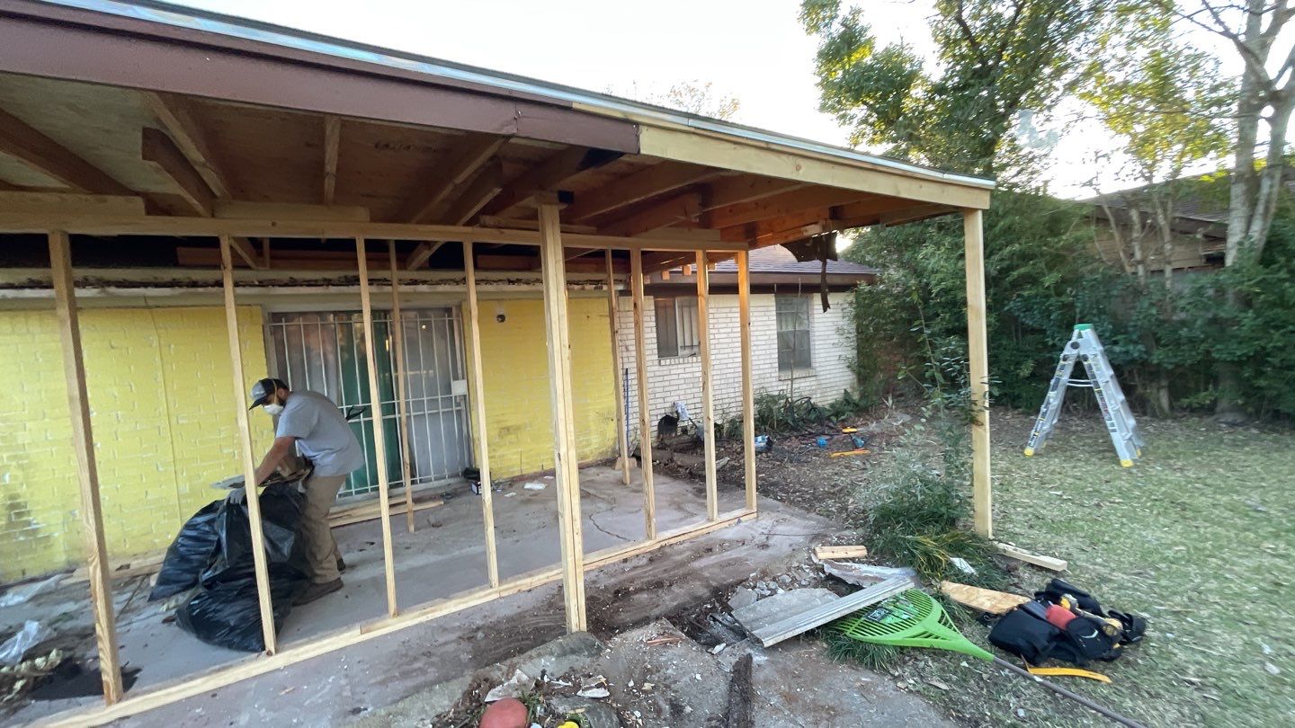 Exterior by Majesty Construction