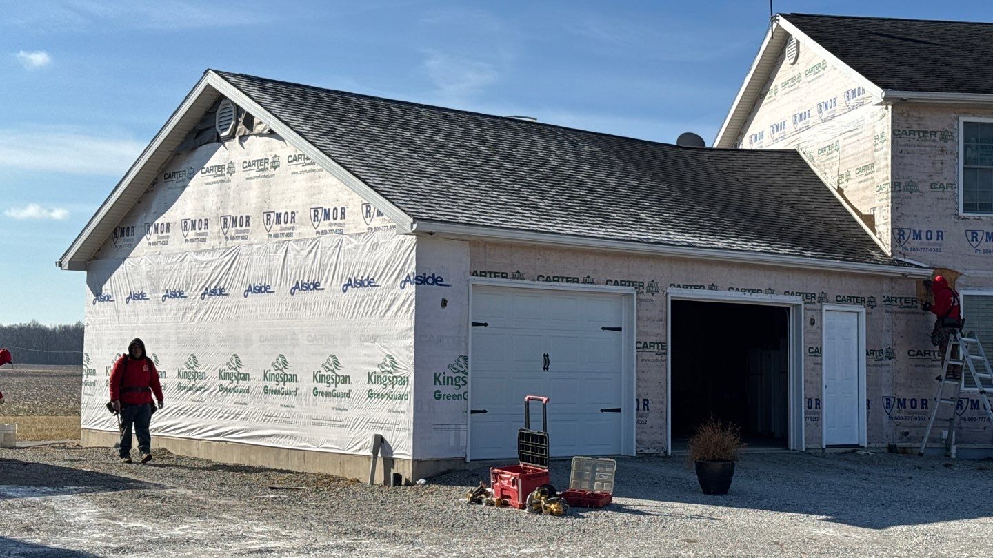 Siding Installation using Alside Coventry D4DL by Nitro Roofing and Construction