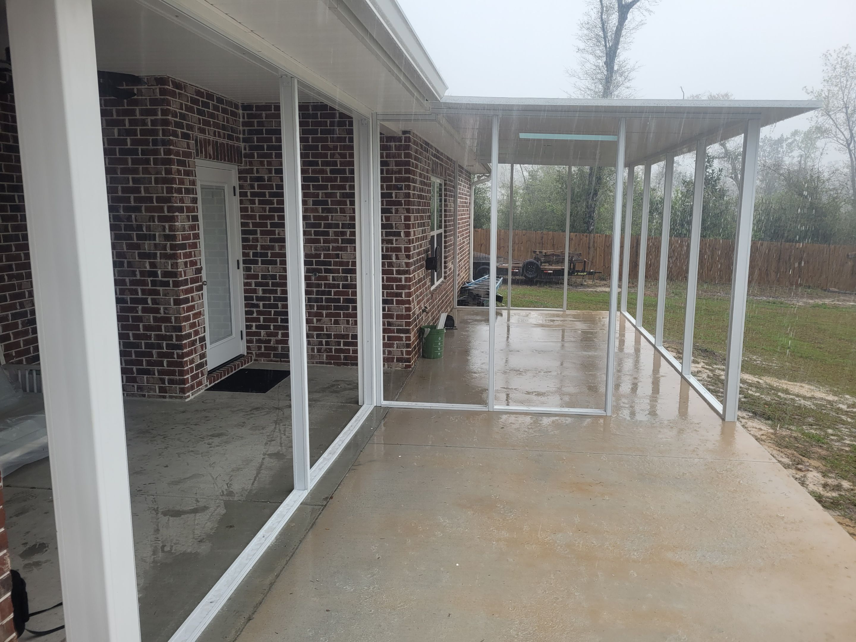 Screen Room w/Sunlight in Southport, FL by Titan Sunrooms