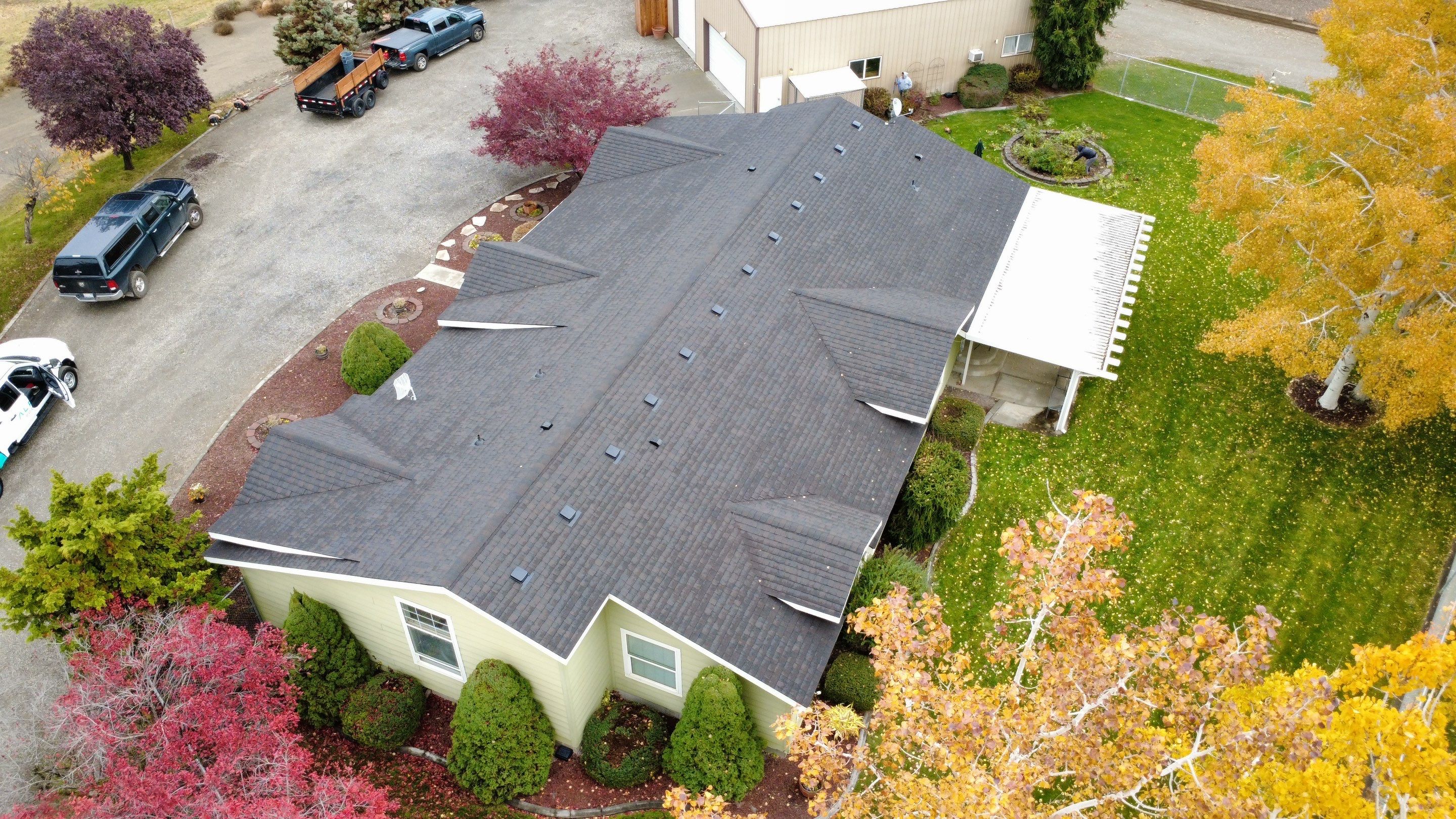 Pasco Residential Roofing Installation Featuring Full Shingle and Sheathing Replacement by Alpine Roofing