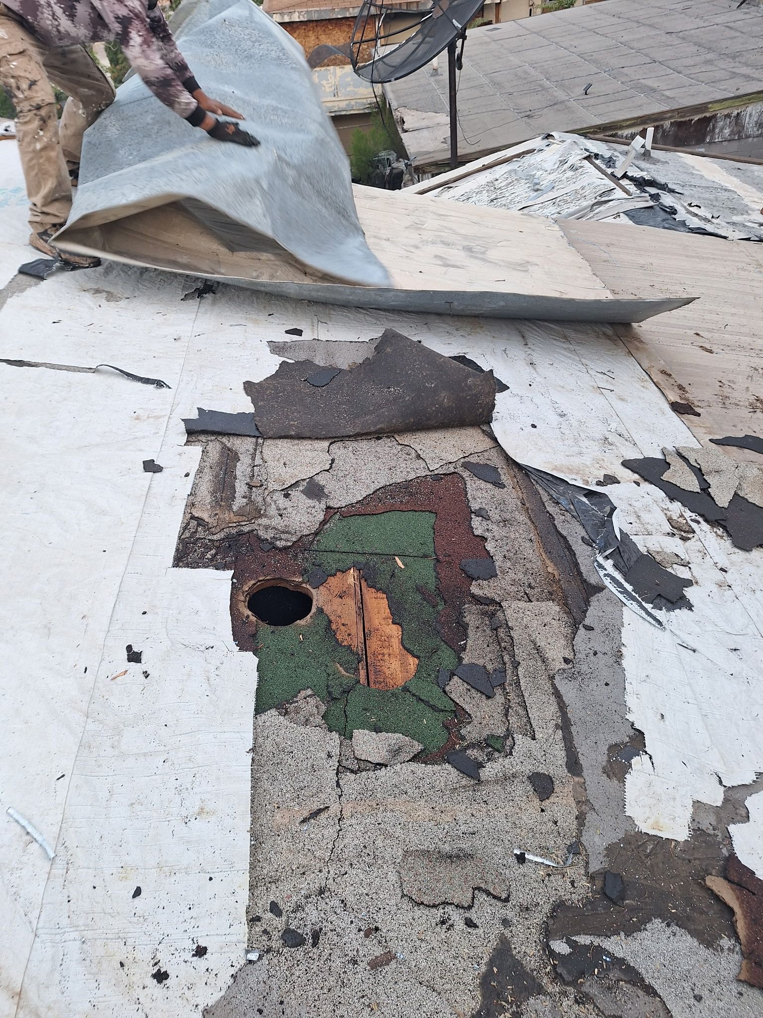 Comprehensive Roof Replacement and Structural Wood Repairs in Miami, Arizona by APM Builders LLC
