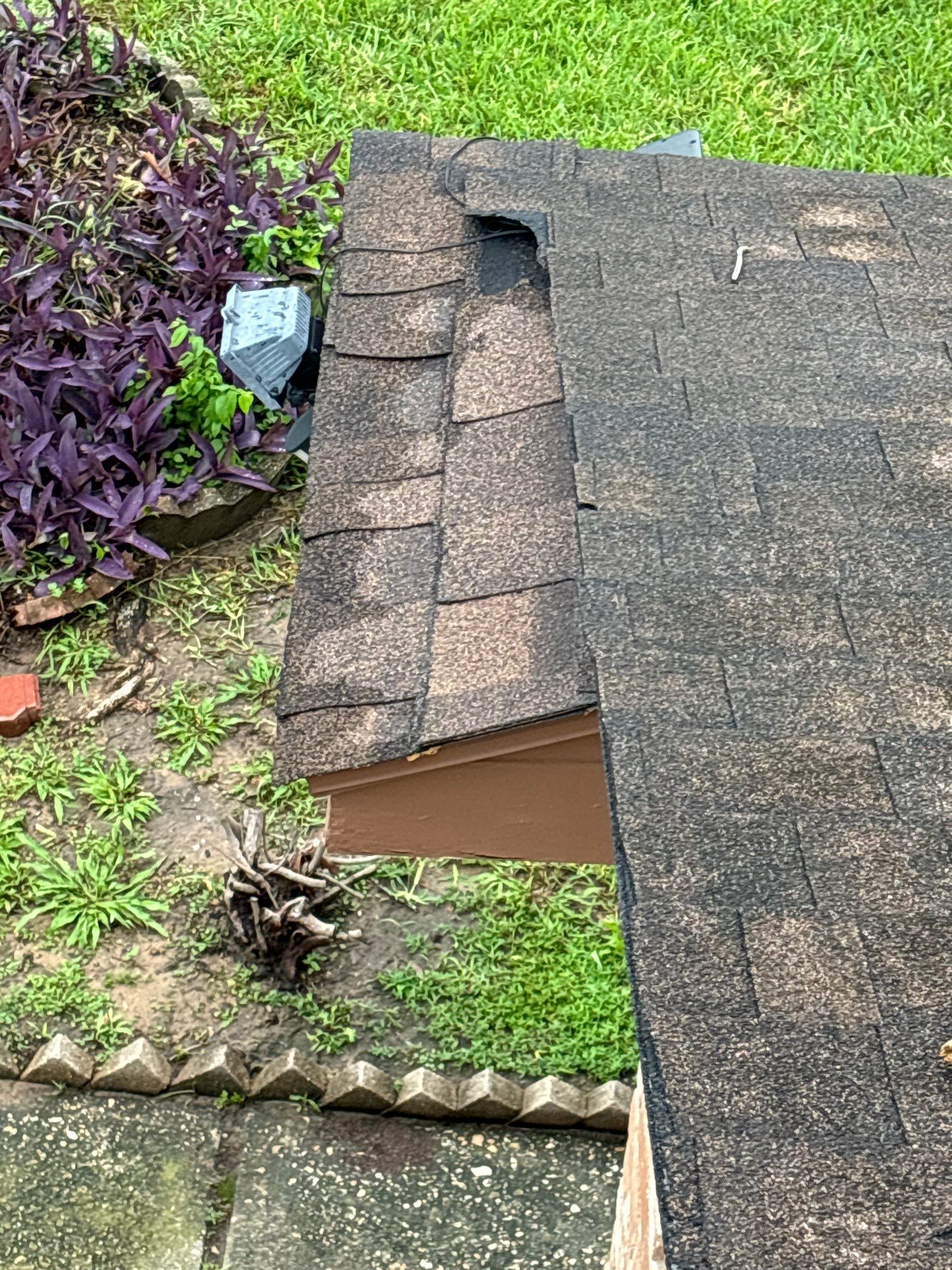 Residential Roofing Repair using Owen's Corning Duration (Lifetime) Shingles by Roof Repair Company