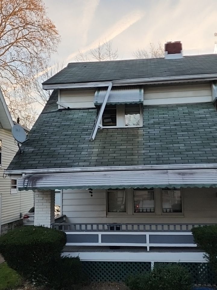 ATLAS PINNACLE PRISTINE COLOR: HEARTHSTONE DRIP EDGE: BLACK by Eagle Eye Roofing