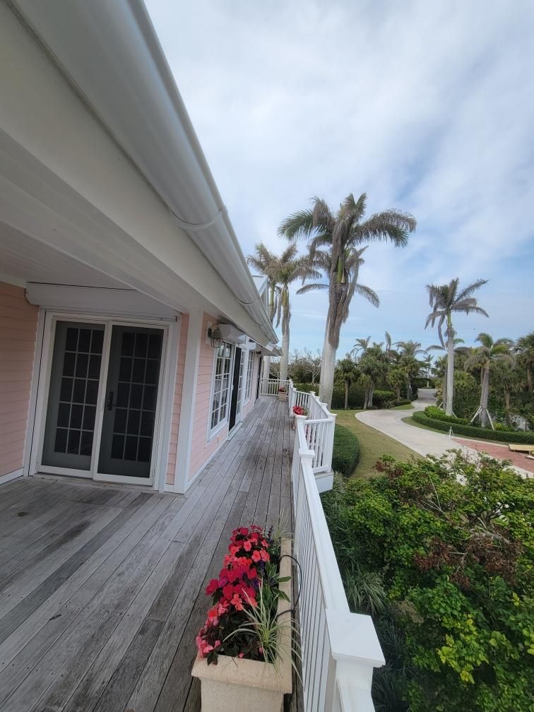 Half-Round Seamless Gutters in Boca Grande FL by Gutter Professors