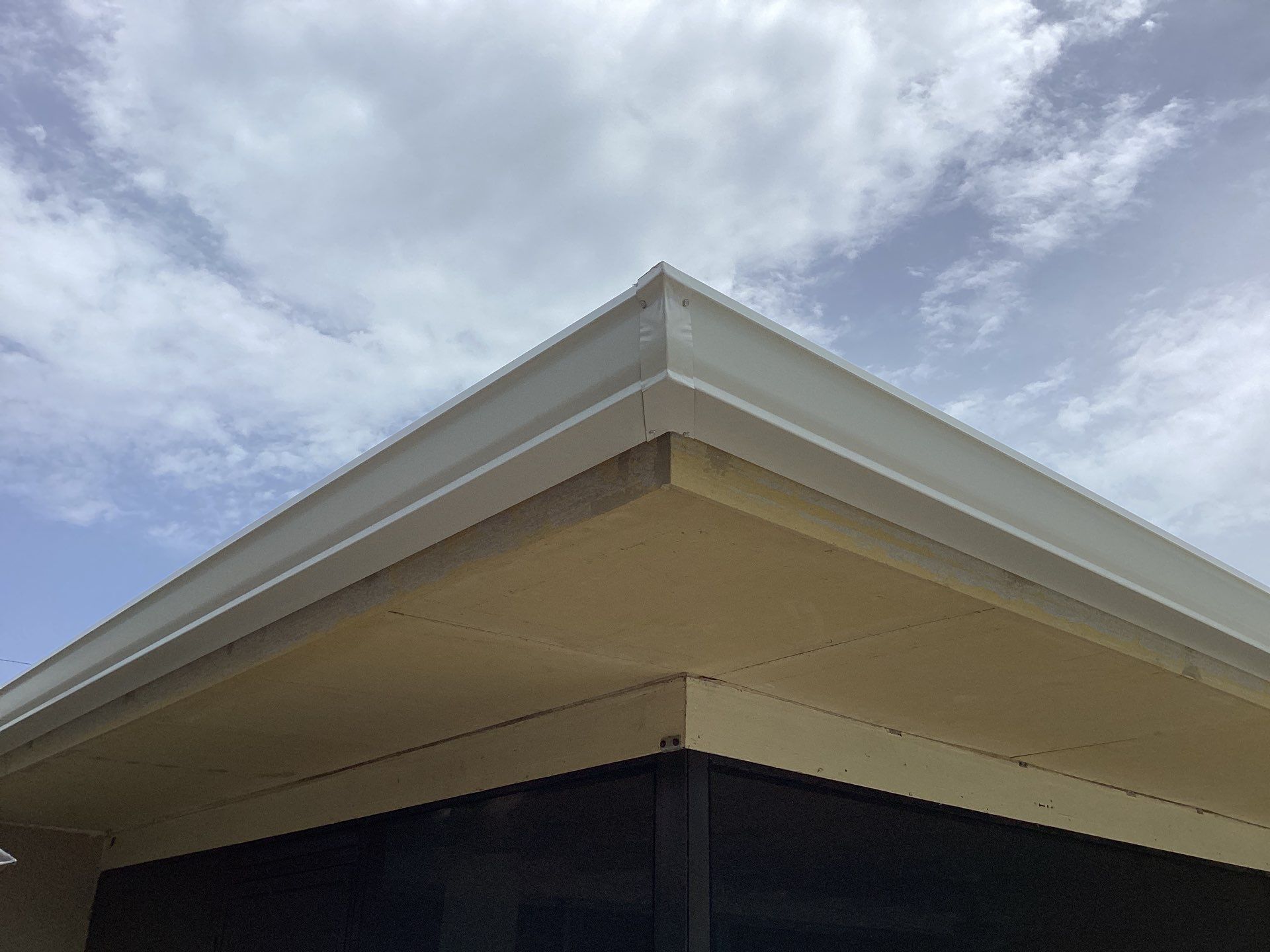 6-Inch Seamless Gutter Installation in Sarasota FL by Gutter Professor by Gutter Professors