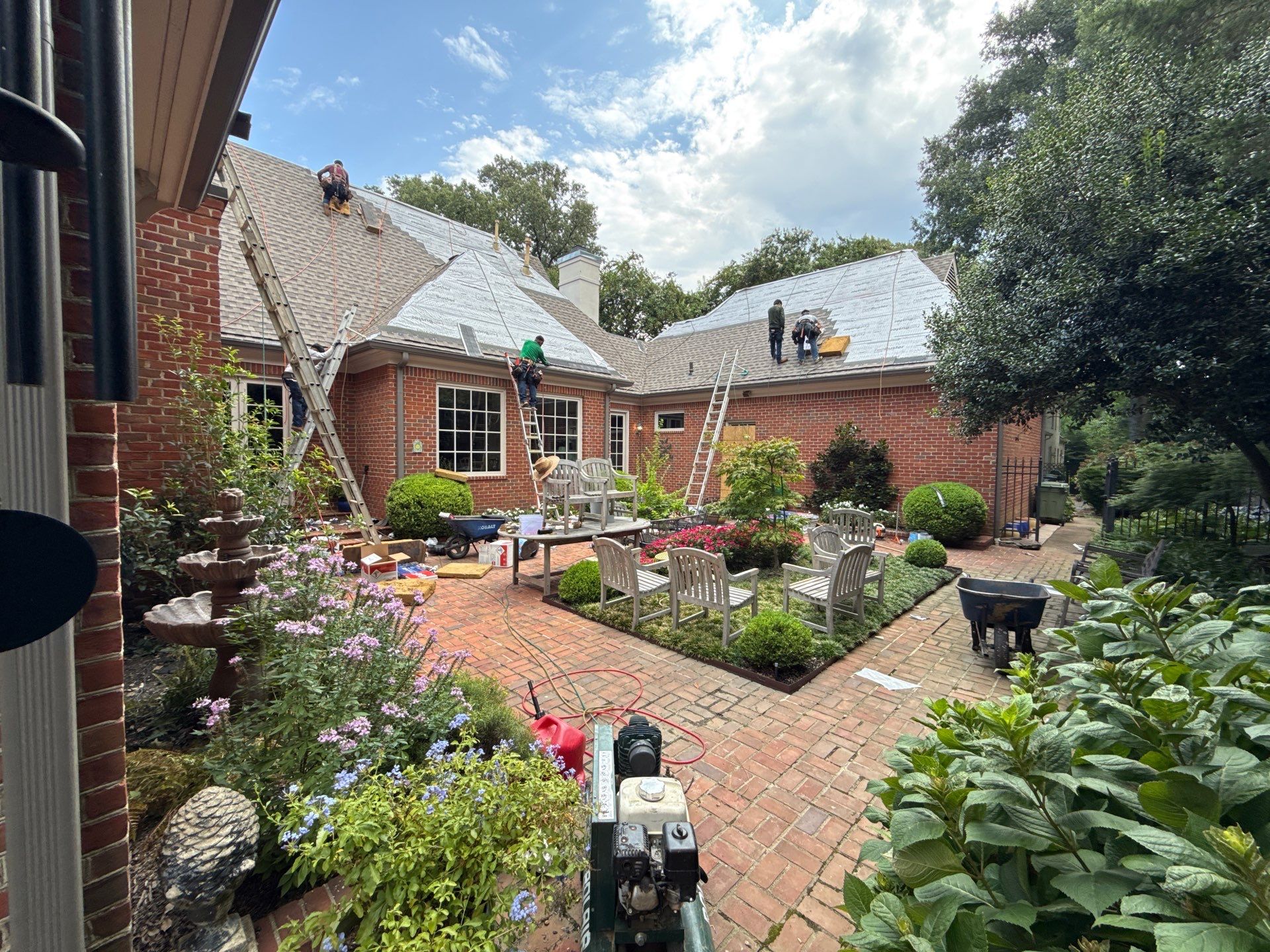 Memphis Residential Roof Replacement with GAF Timberline HDZ Shingles by Revival Roofing Services