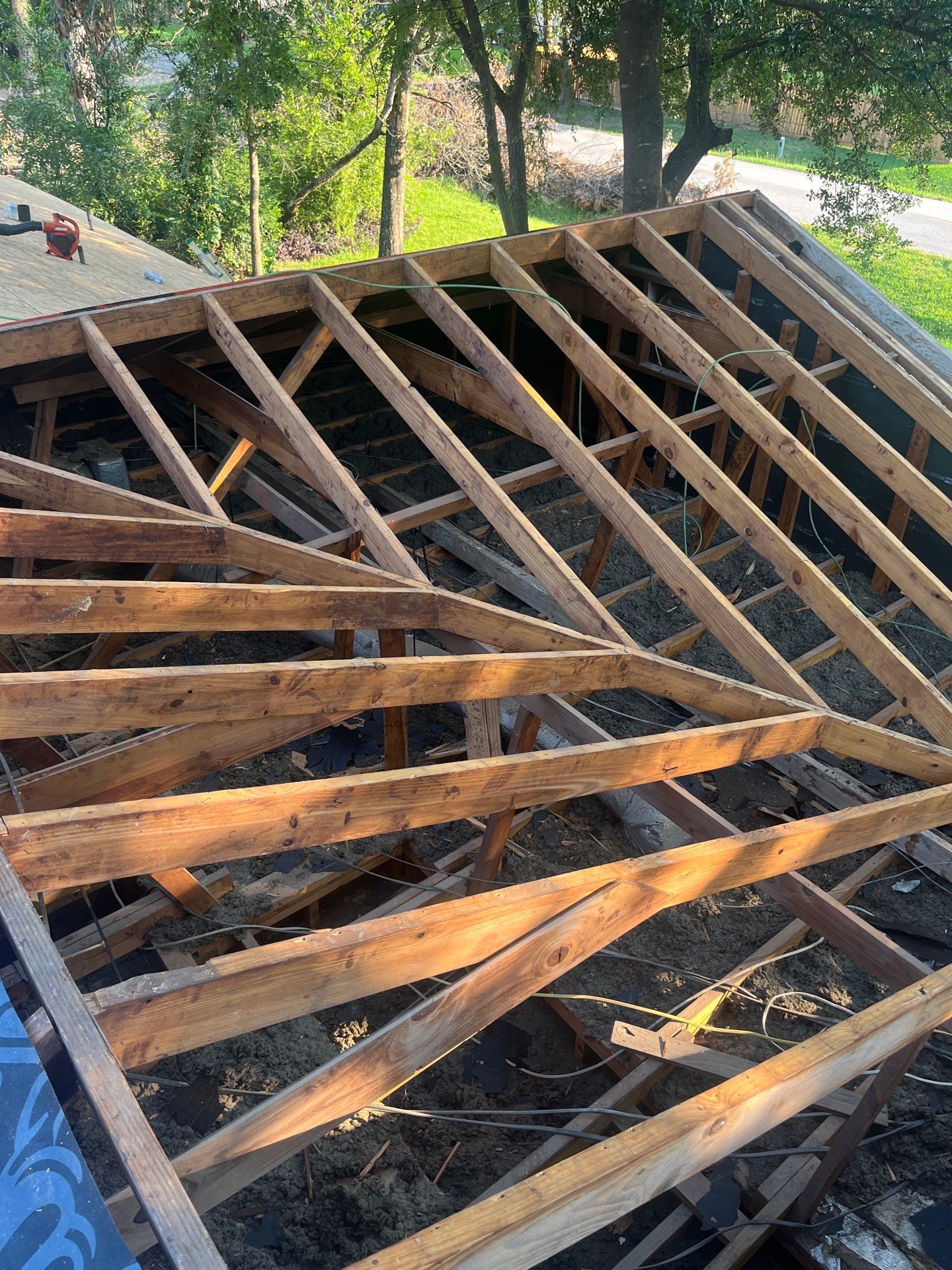 Residential Roofing Installation using Owen's Corning Duration (Lifetime) Shingles by Roof Repair Company