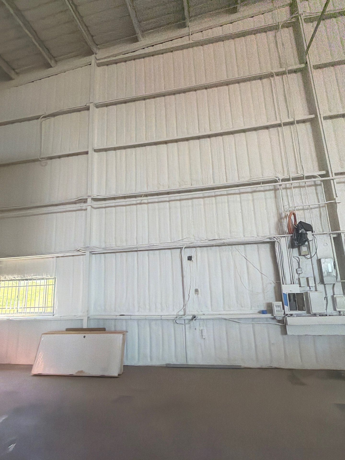 20,000 SF Airplane Hangar  by Apex Insulation Solutions