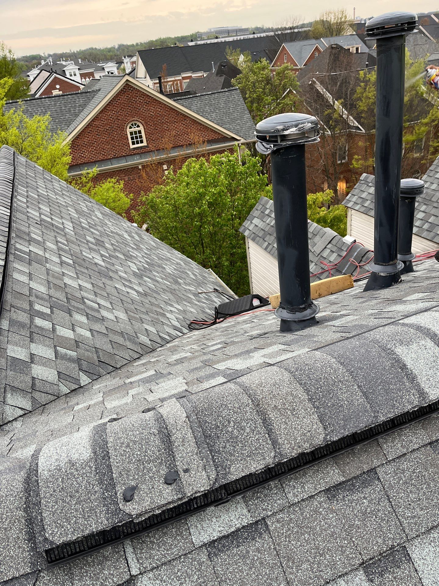 Alexandria: CertainTeed Landmark Pro Designer Shingles in Max Def Georgetown Gray by RM Banning, Inc.