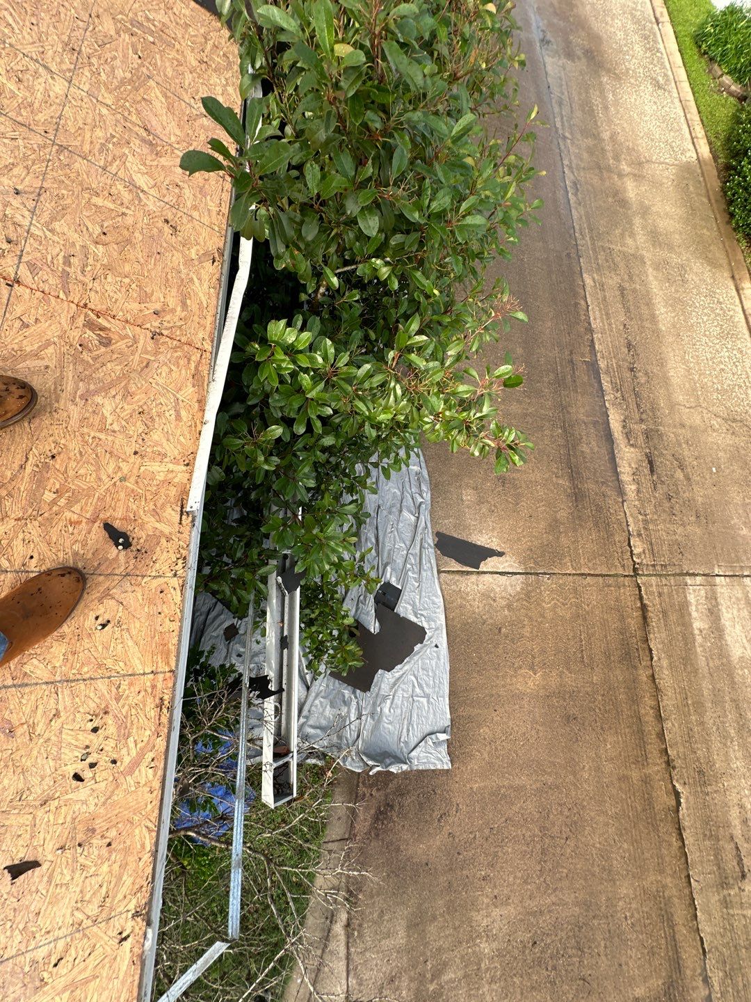 Residential Roofing Installation using Owen's Corning Duration (Lifetime) Shingles by Roof Repair Company