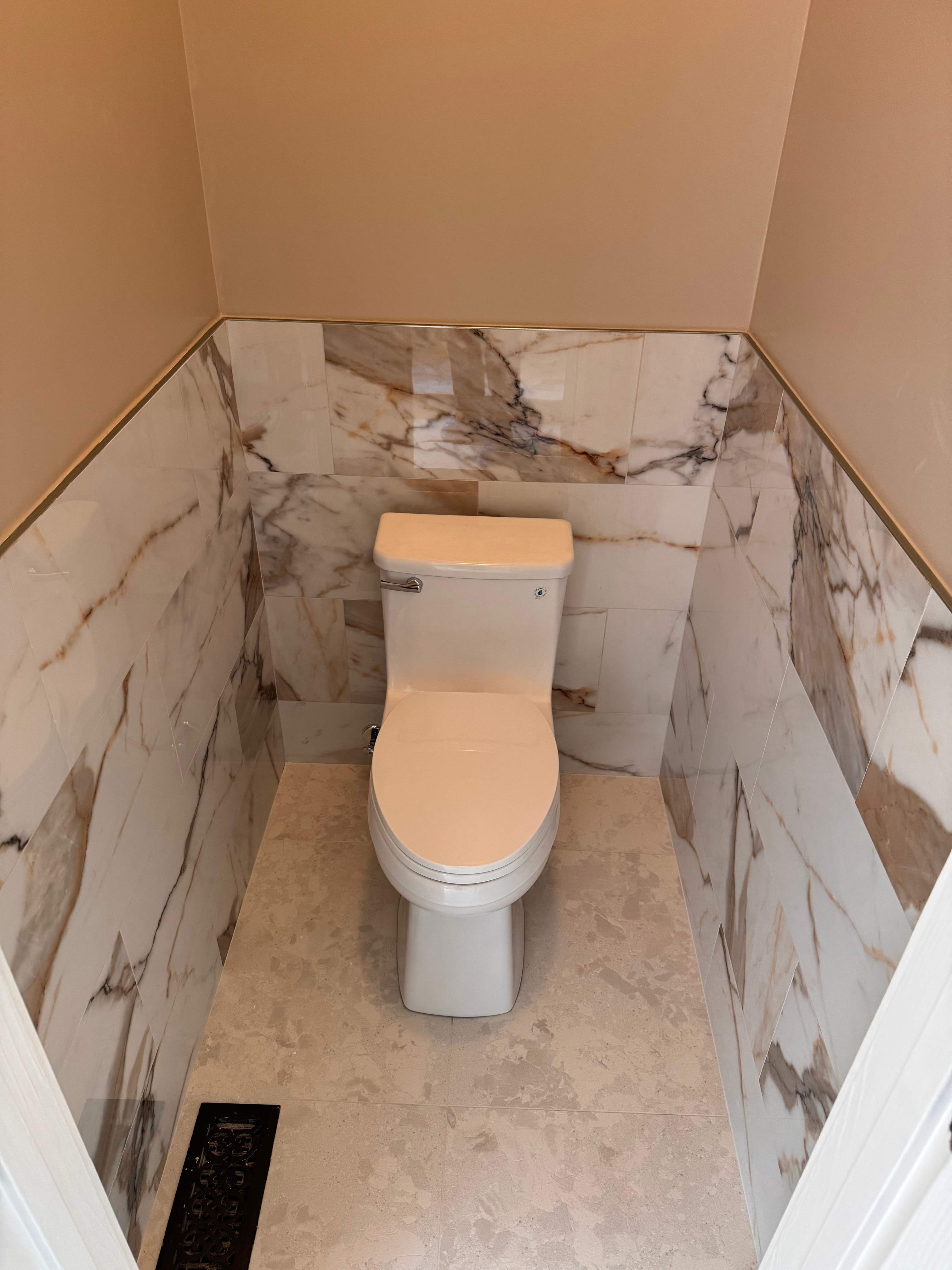 Master bathroom renovation by Prudencio