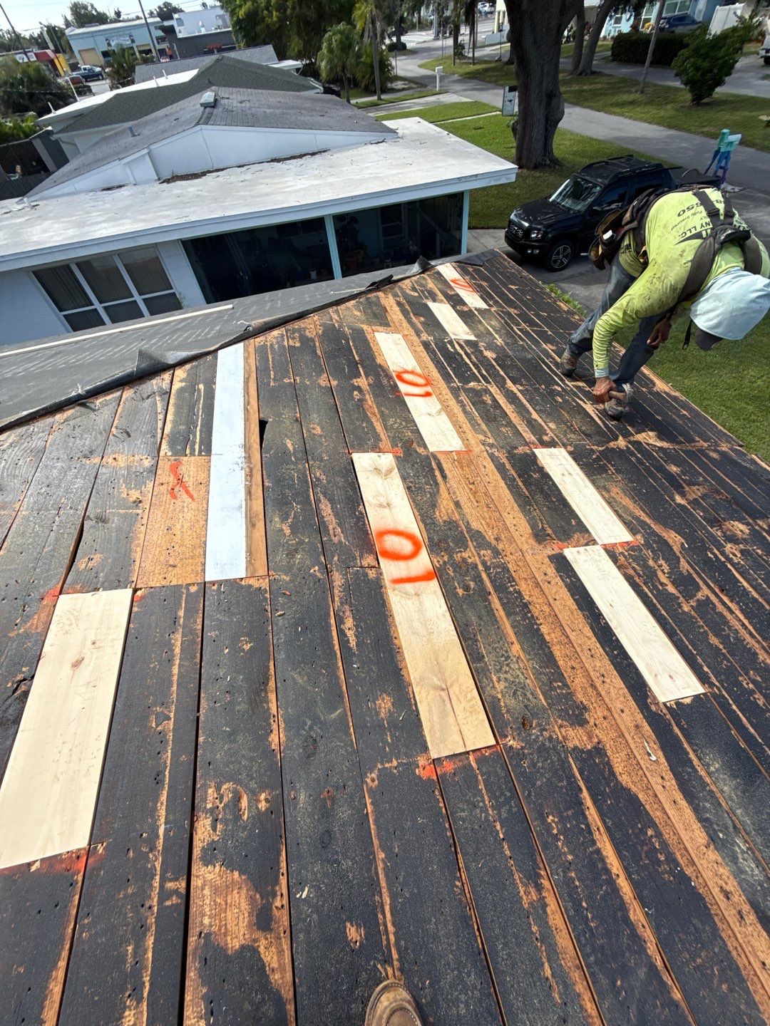 Project in Seminole 33772 by Mitchell Roofing Company LLC 