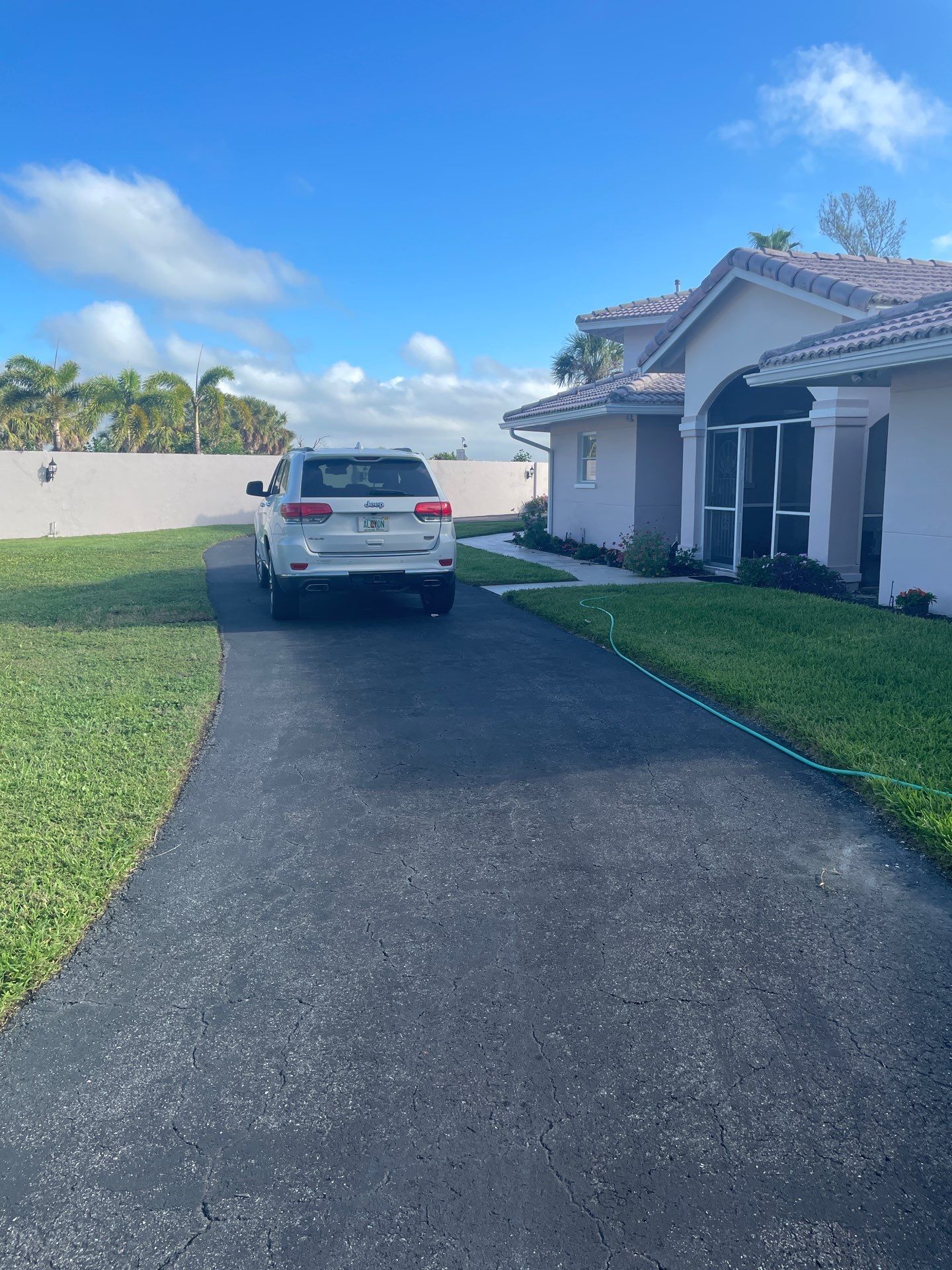 Box Corner K-Style 6-inch Seamless Gutter in Sarasota FL by Gutter Professors