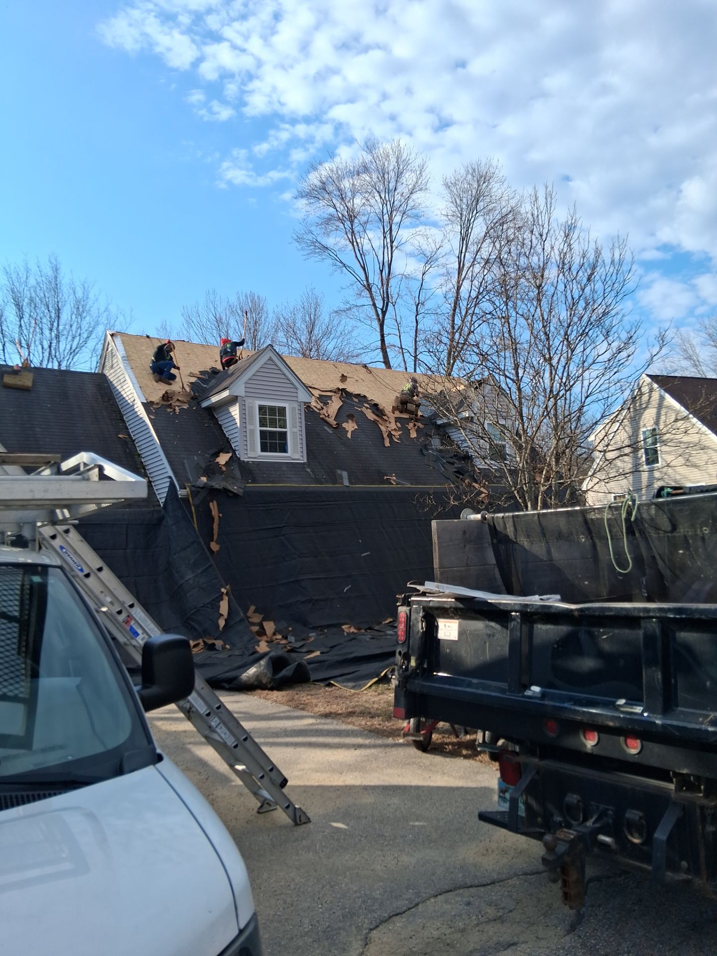 Rochester, NH – Residential Roof Replacement by Tall pine roofing
