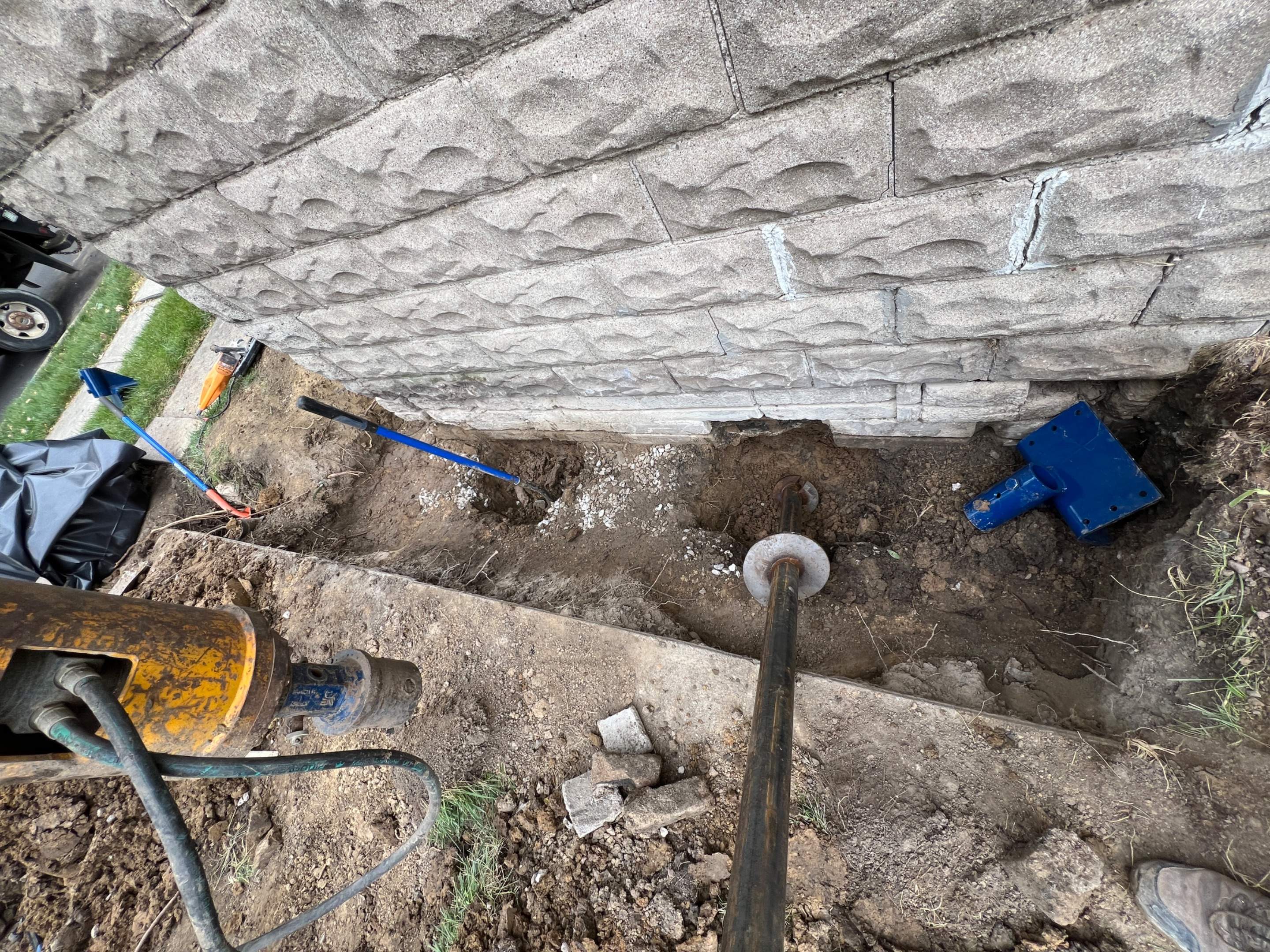Helical Piers using Helical Deep Foundation Footings by Toledo Basement Repair