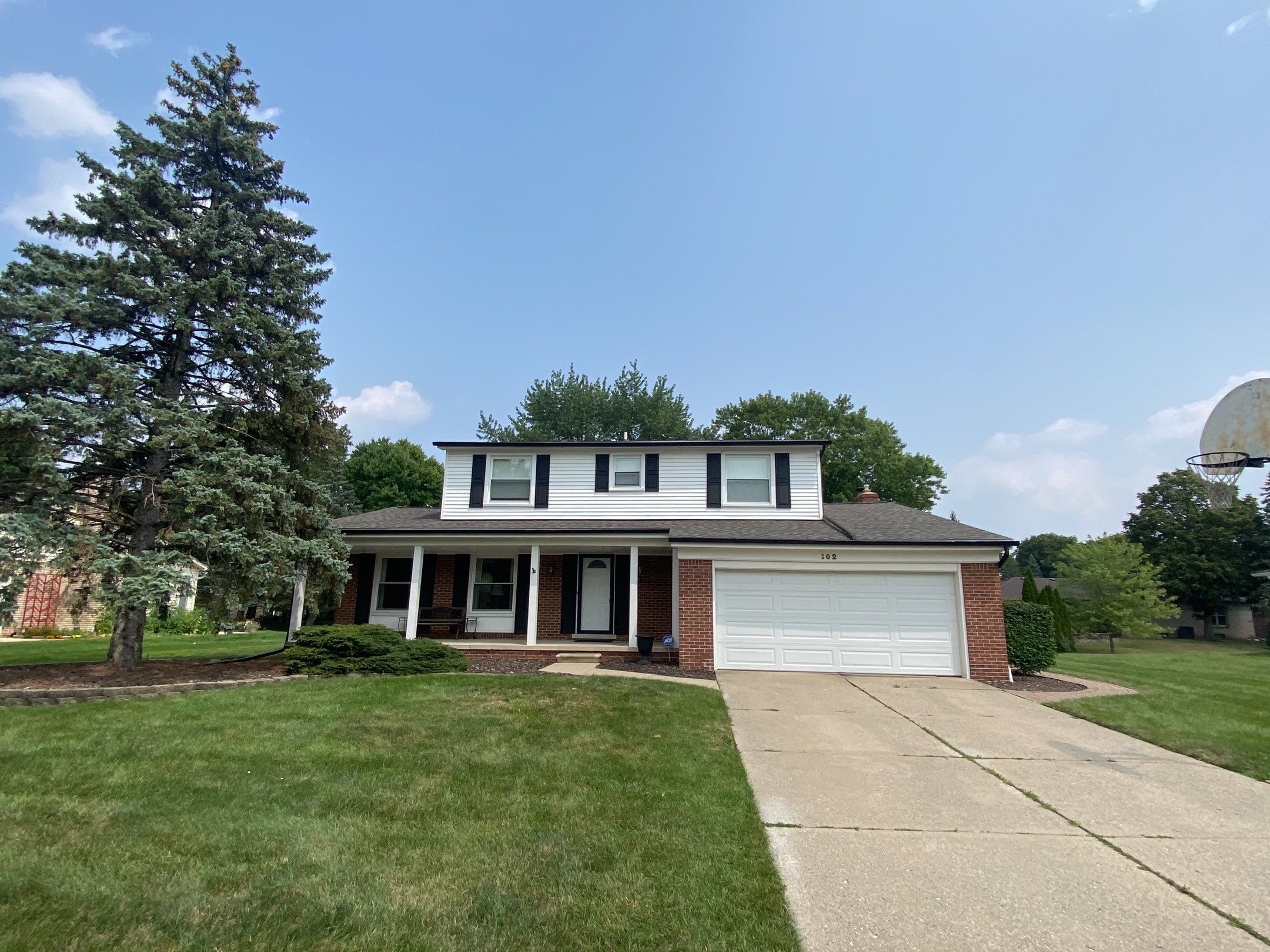 Roof Replacement using CertainTeed Landmark by 180 Contractors