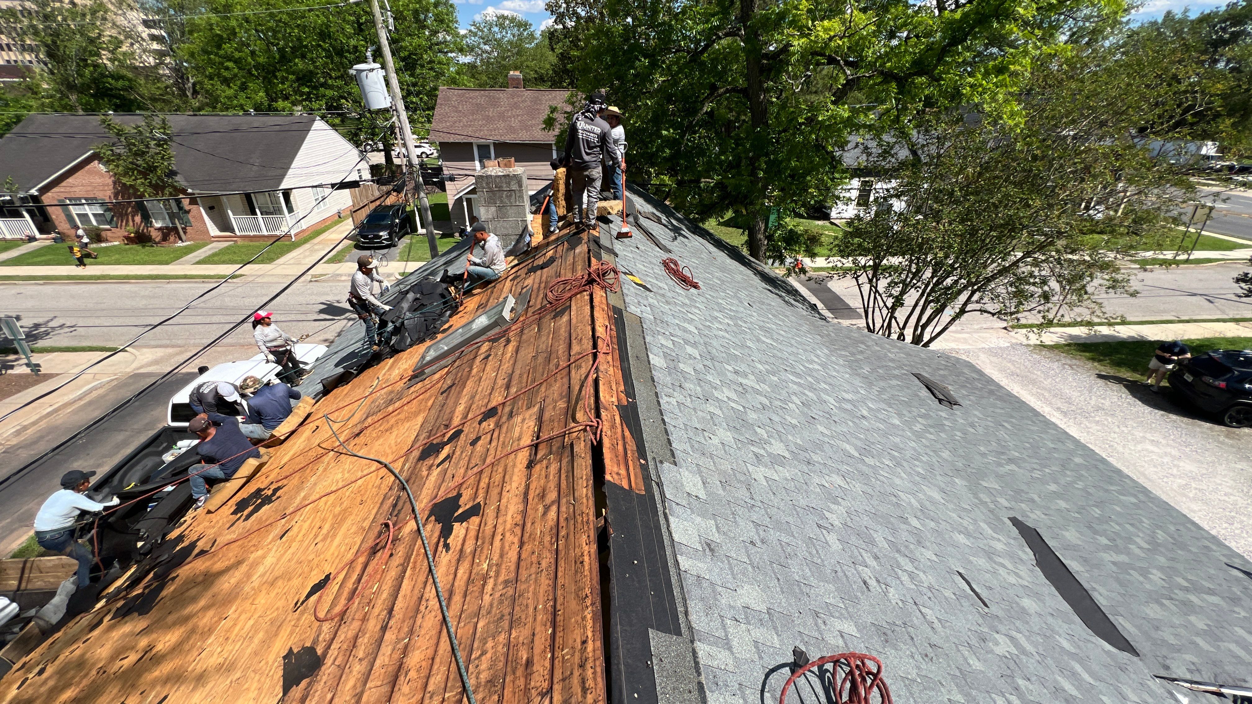 Morabit Office Building by United Contracting and Roofing