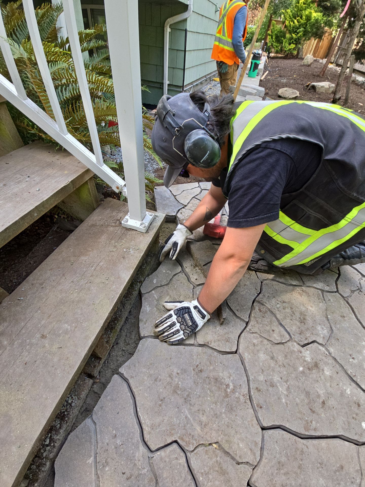 Complete Landscape Transformation - Esquimalt, BC by Habanero Garden and Exterior Care
