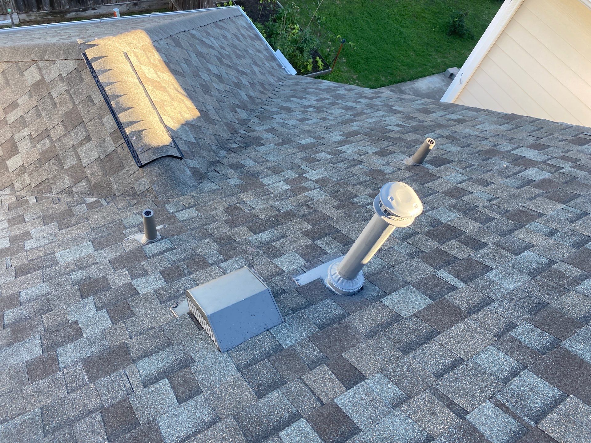 Residential Roofing Installation using Owen's Corning Duration (Lifetime) Shingles by Roof Repair Company