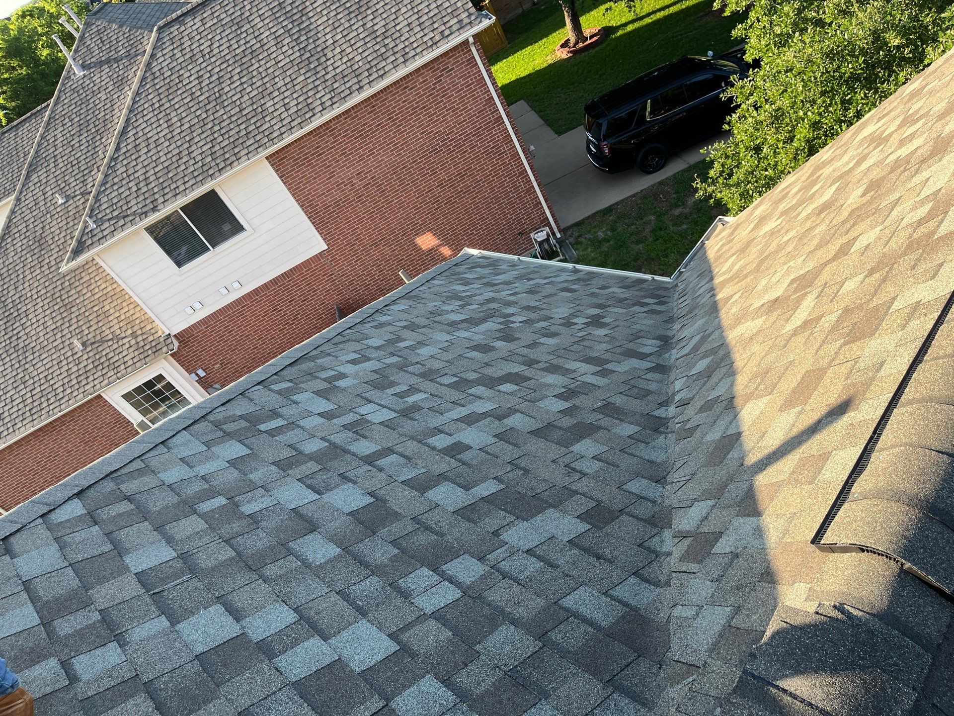 Residential Roofing Installation using Owen's Corning Duration (Lifetime) Shingles by Roof Repair Company