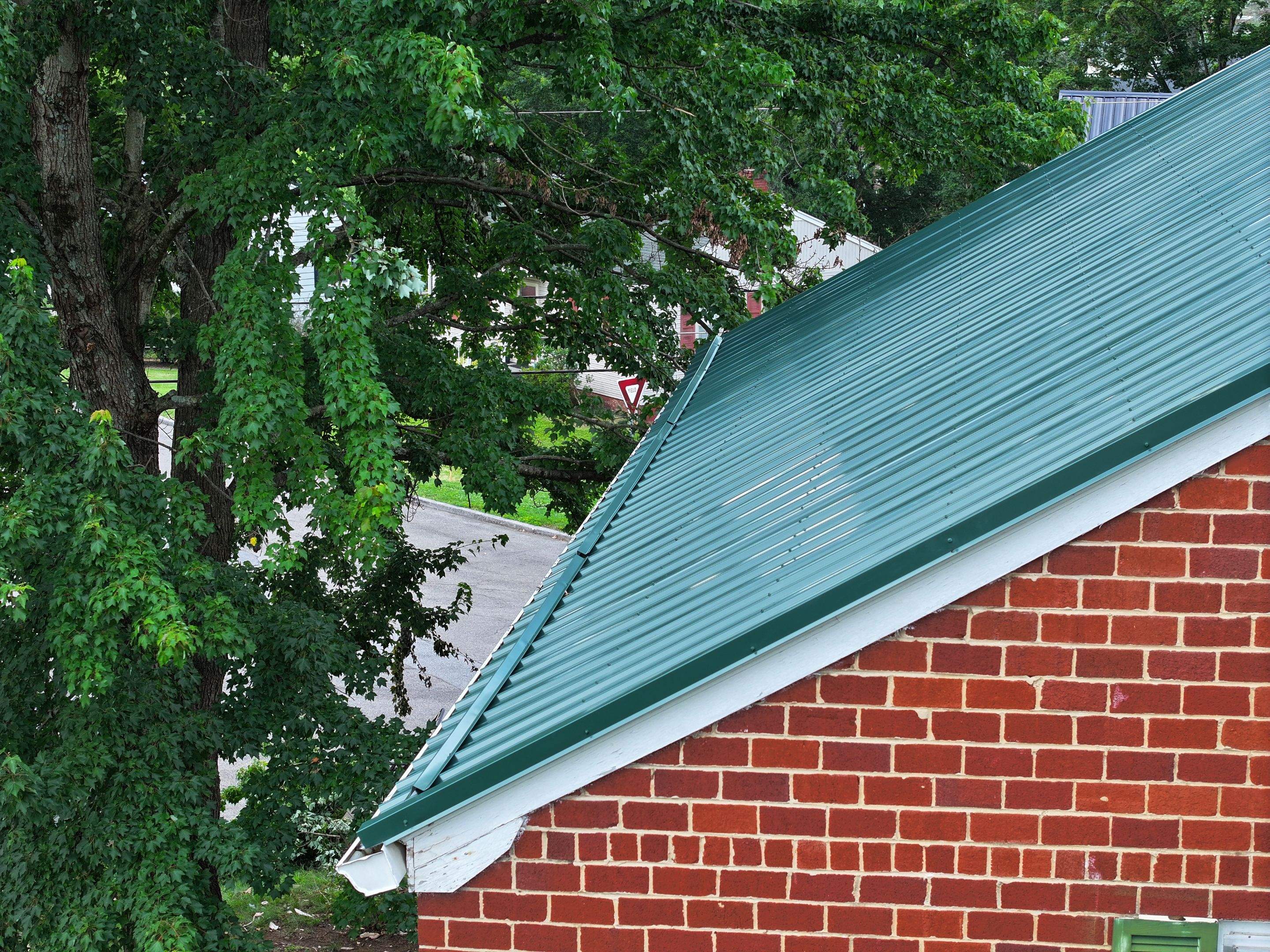 Royston Appartments by Omnia Roofing