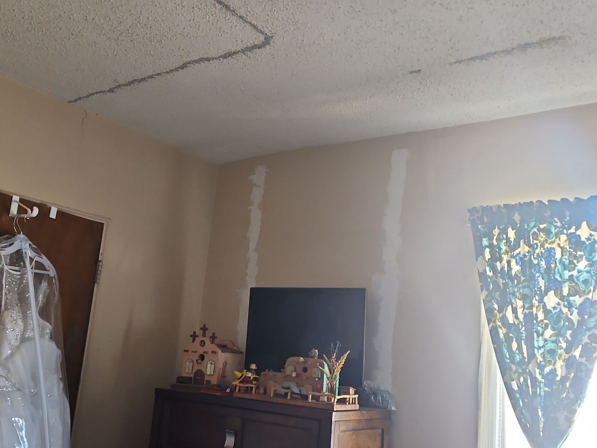 Interior Painting with Popcorn Ceiling Removal by Regal Renovate